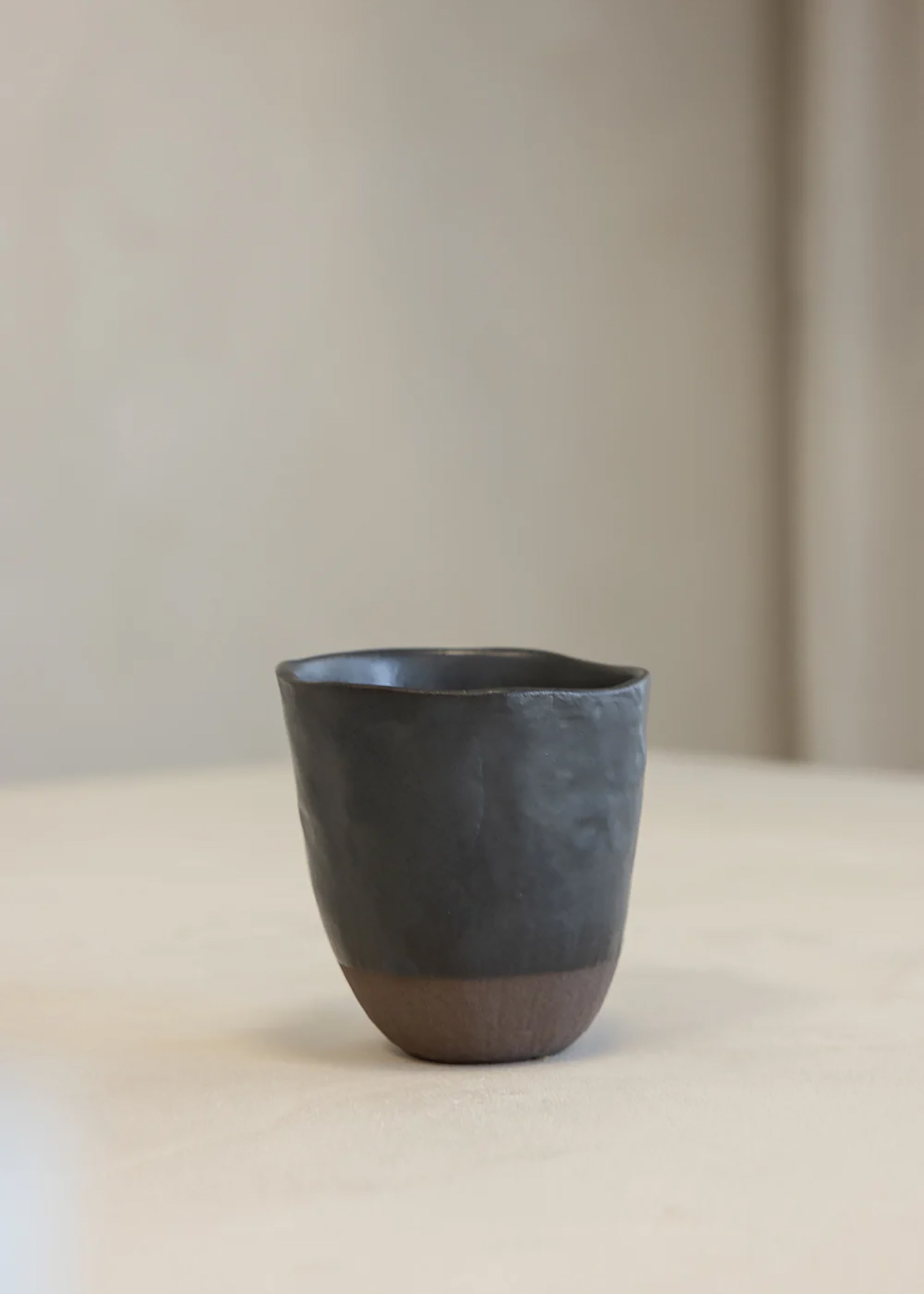 Large Organic Cup / Black
