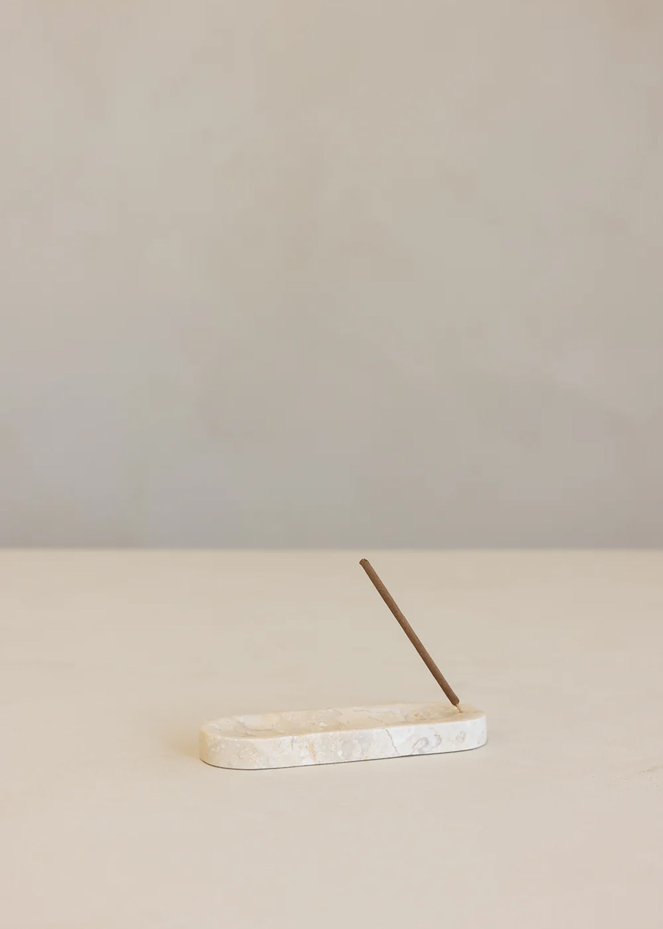 Isha Marble Incense Tray / Cream