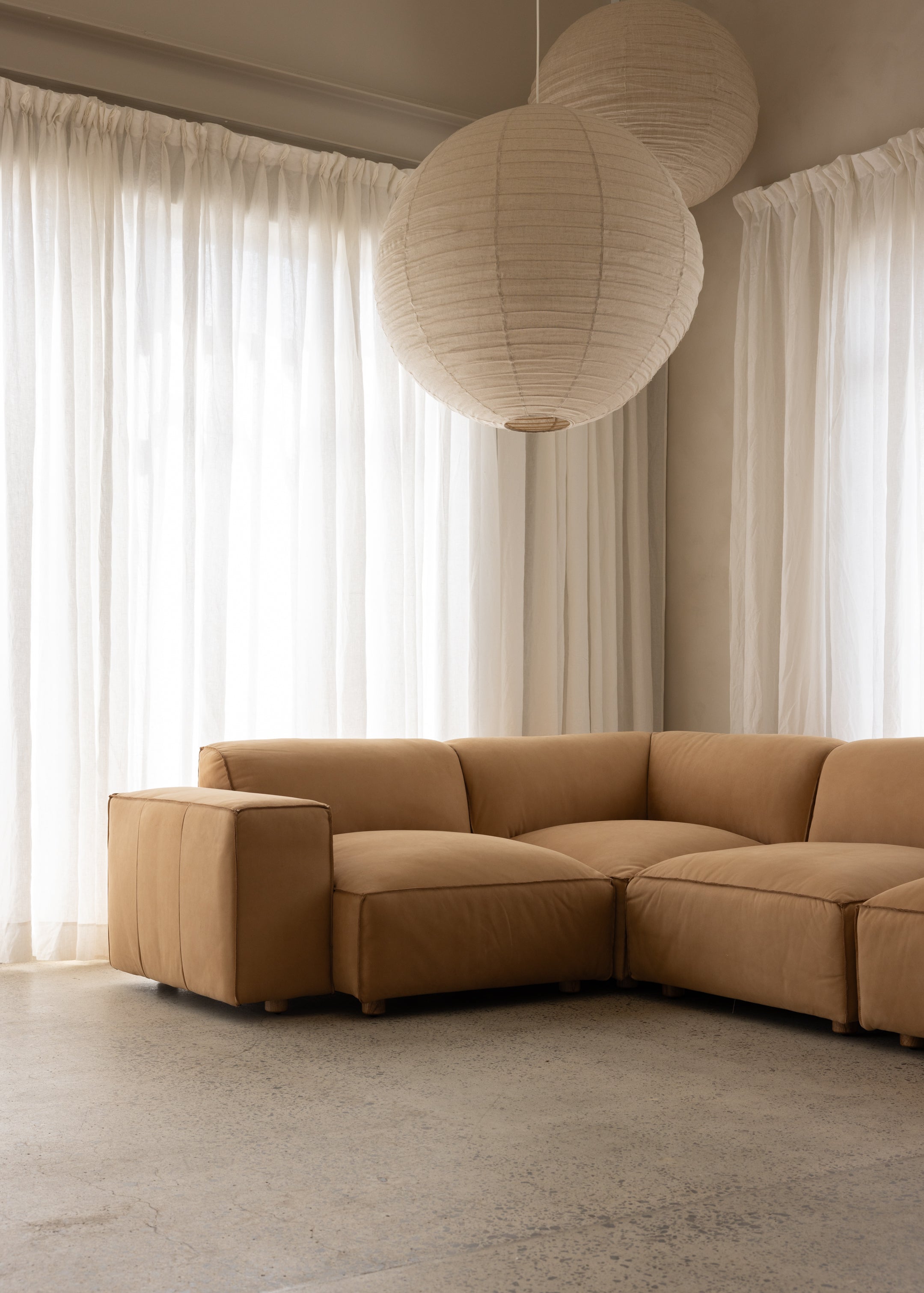 Brownsville Modular Corner Sofa / Leather / Latte