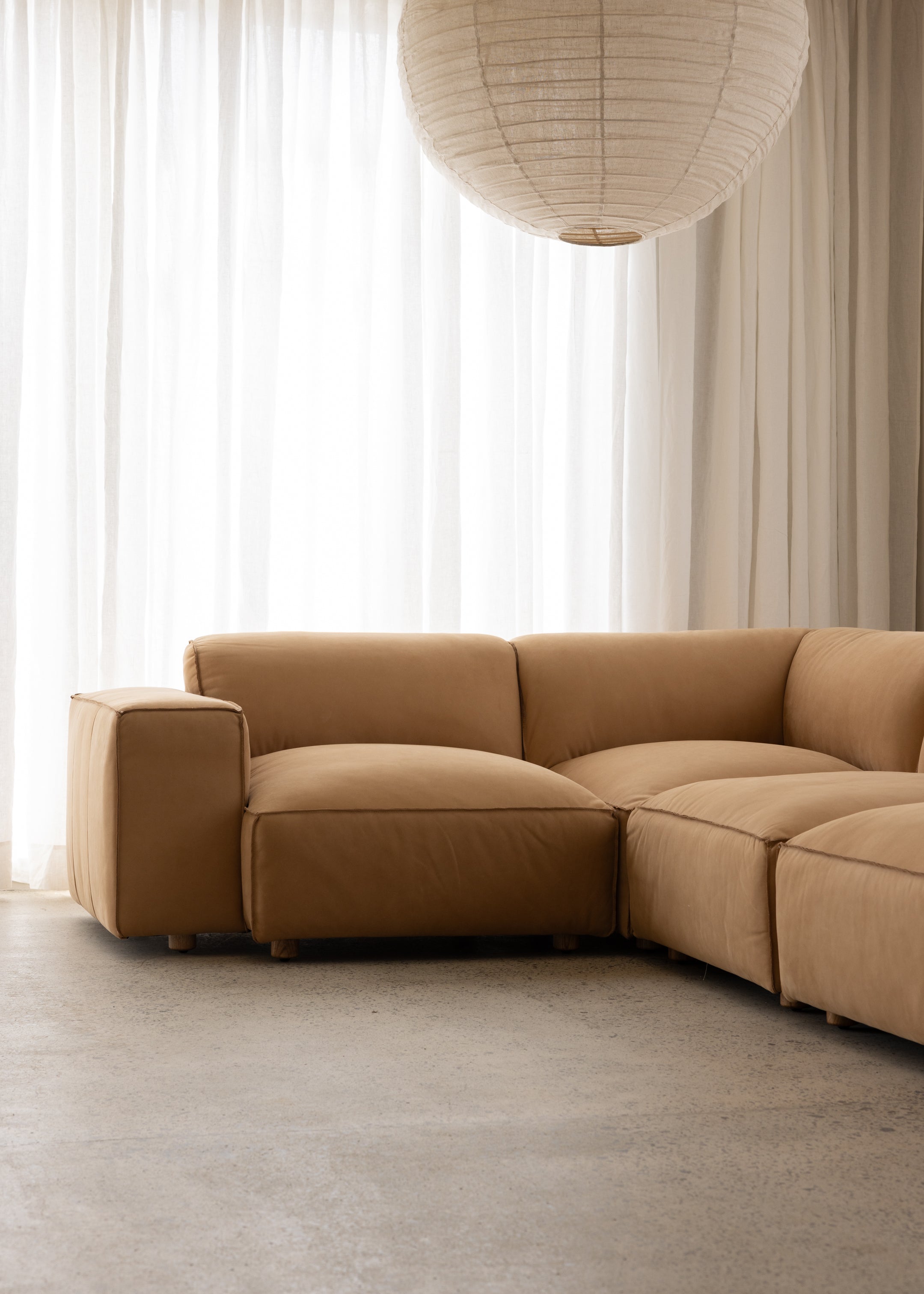 Brownsville Modular Corner Sofa / Leather / Latte