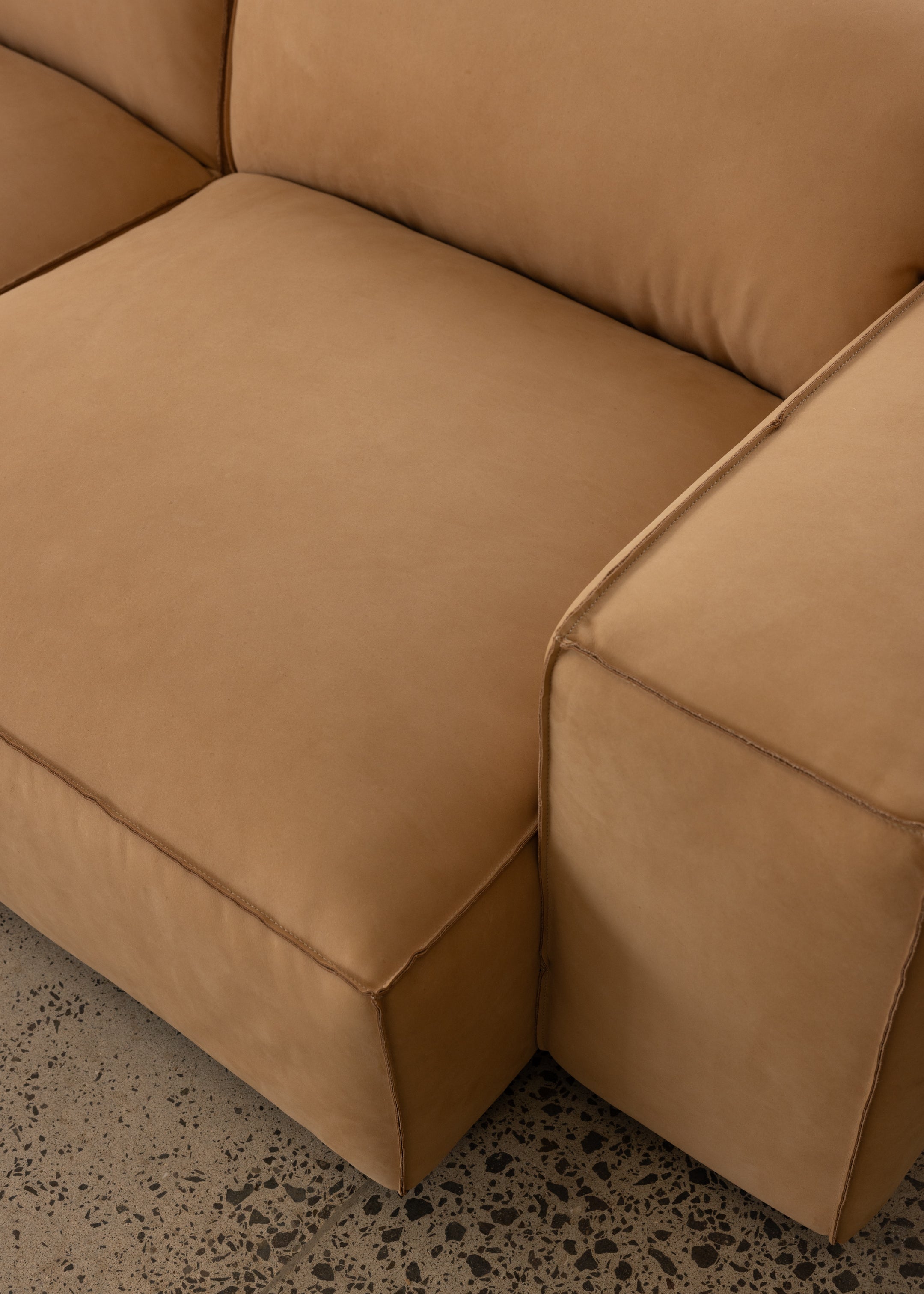 Brownsville Modular Corner Sofa / Leather / Latte