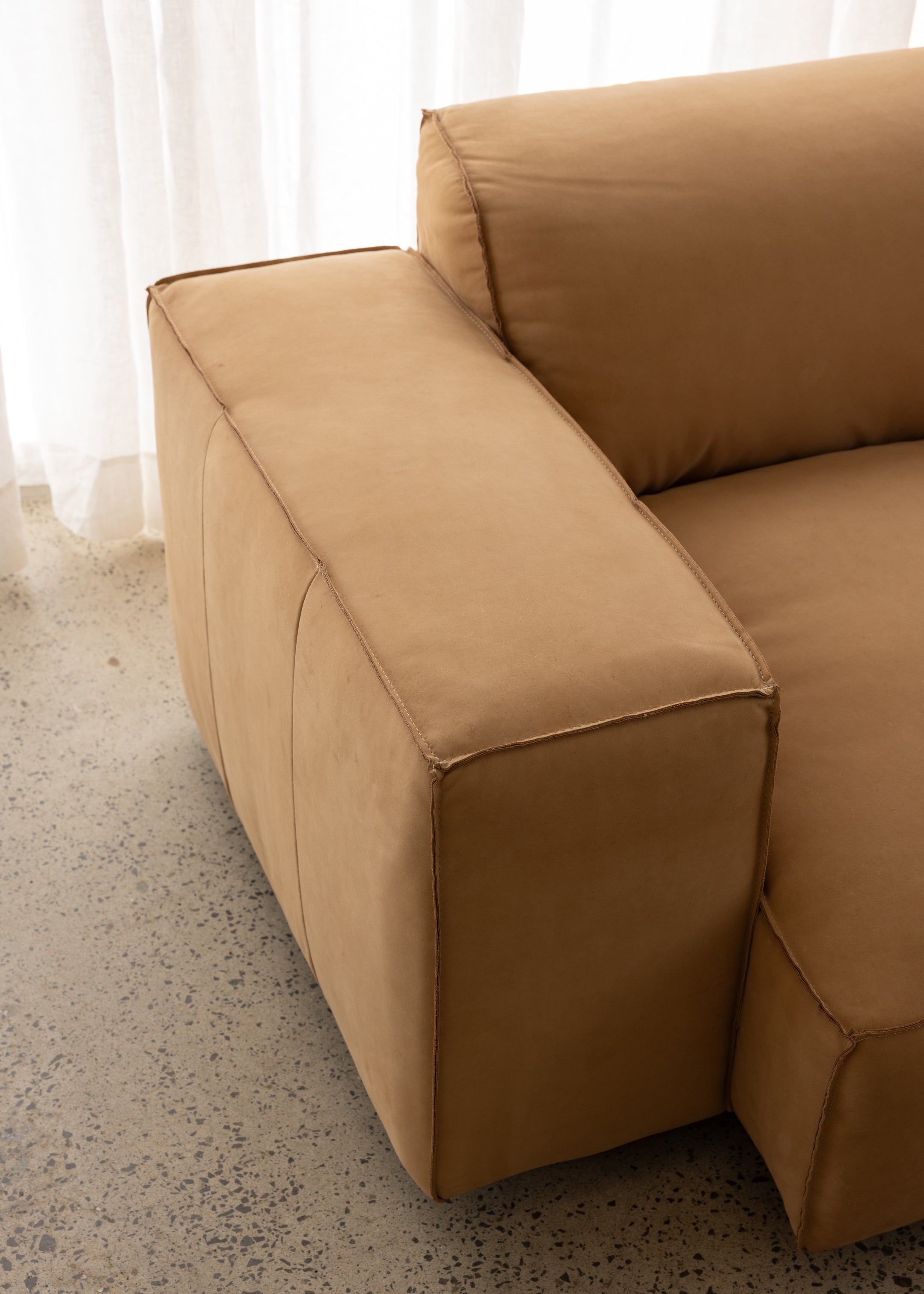 Brownsville Modular Corner Sofa / Leather / Latte
