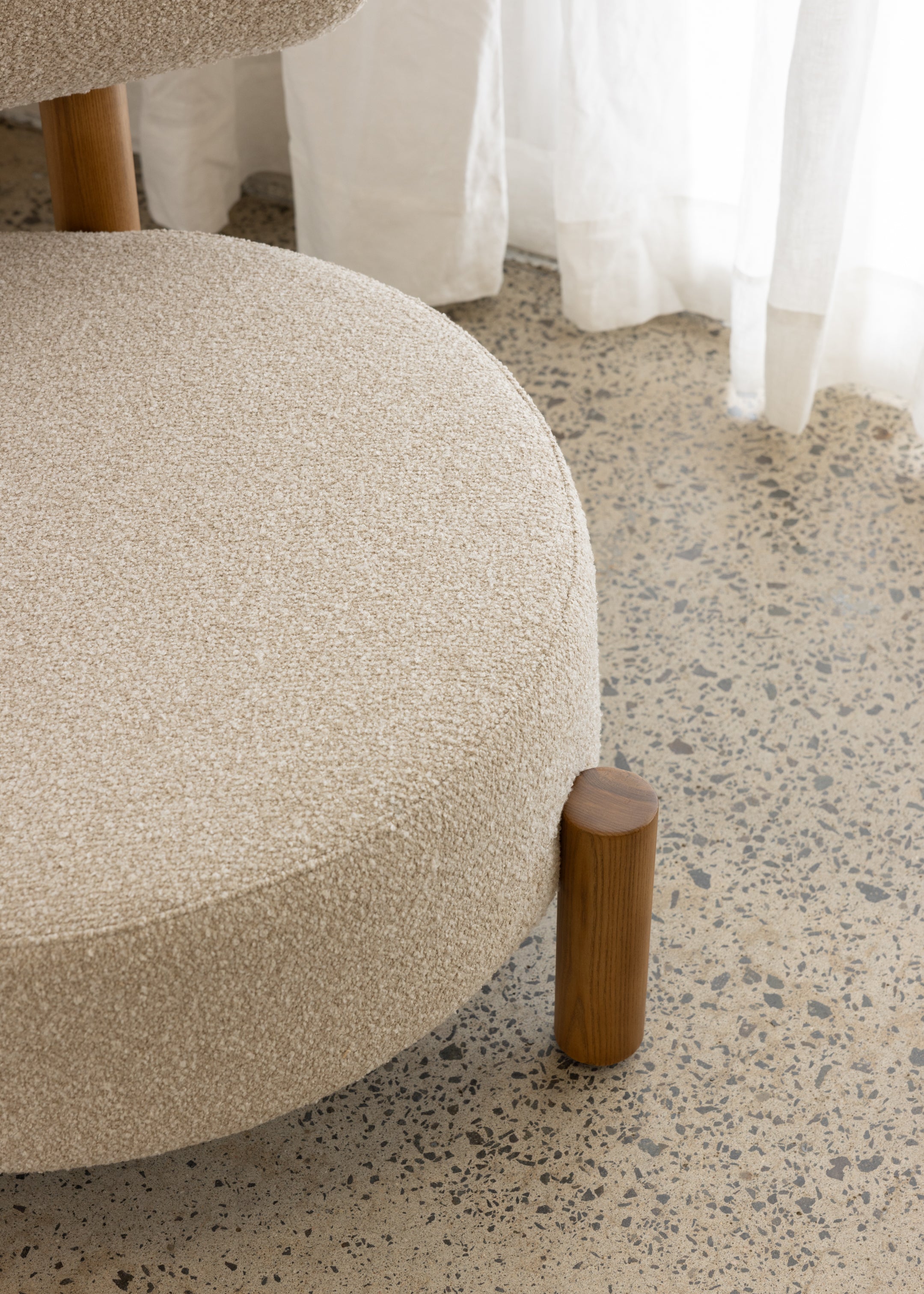 Santos Occasional Chair / Boucle / Natural