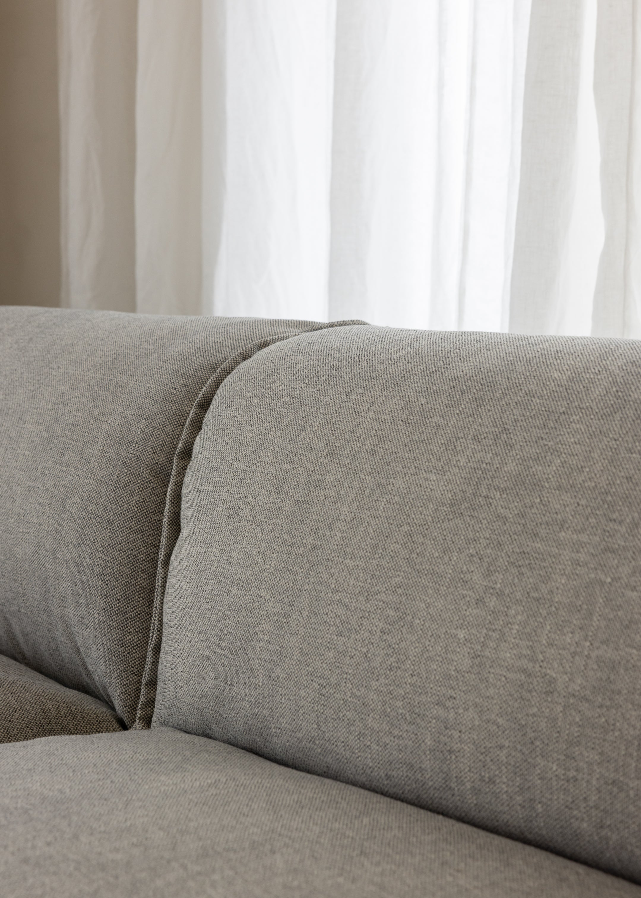 Brownsville L Sofa Right With Armrests / Santa Monica Smooth Grey