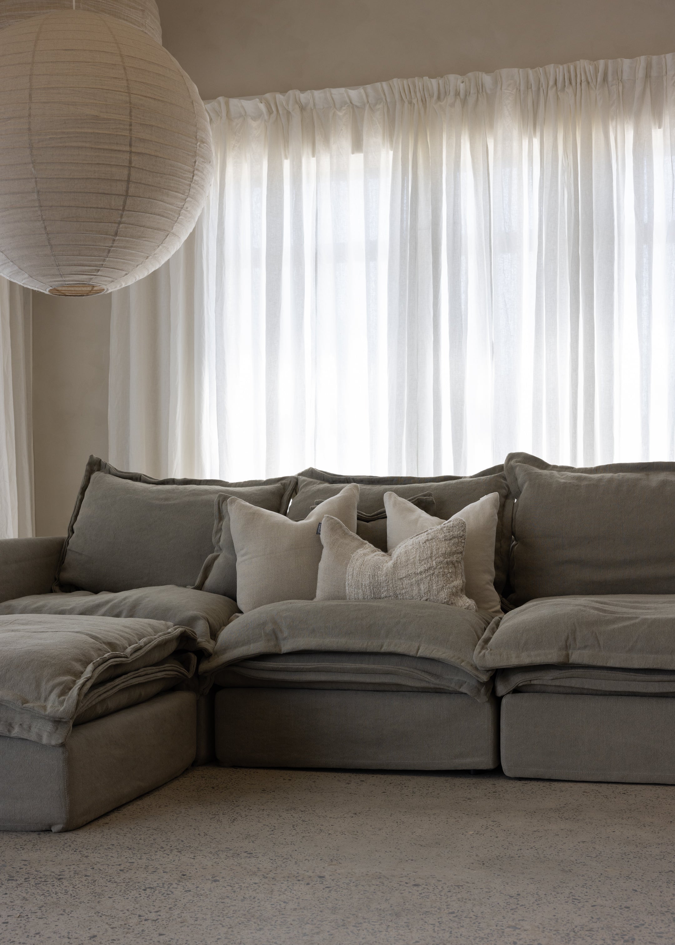 Mia Modular Jute Sofa / Flax