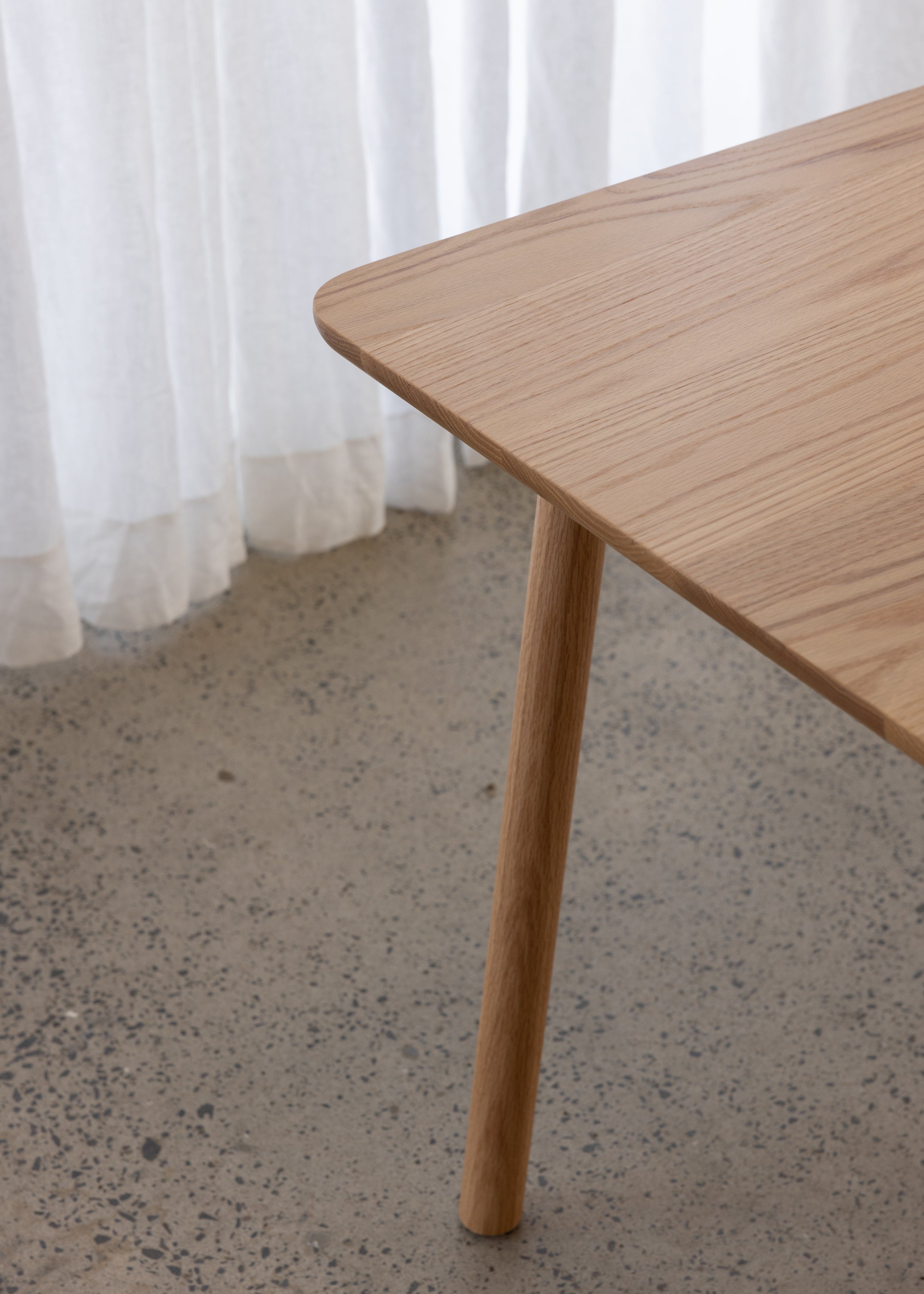 Radial Dining Table / Oak