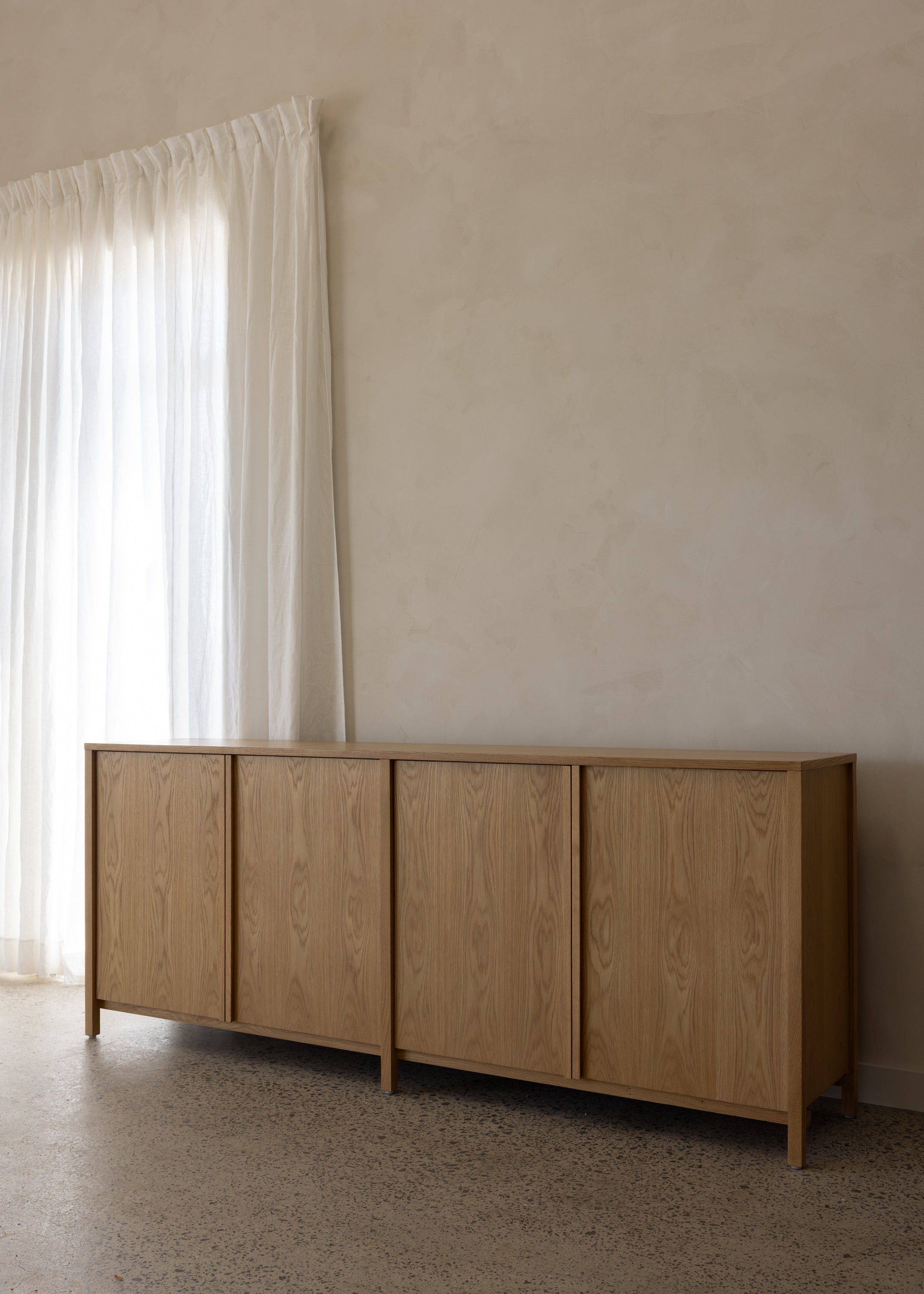 Craft Buffet / Oak
