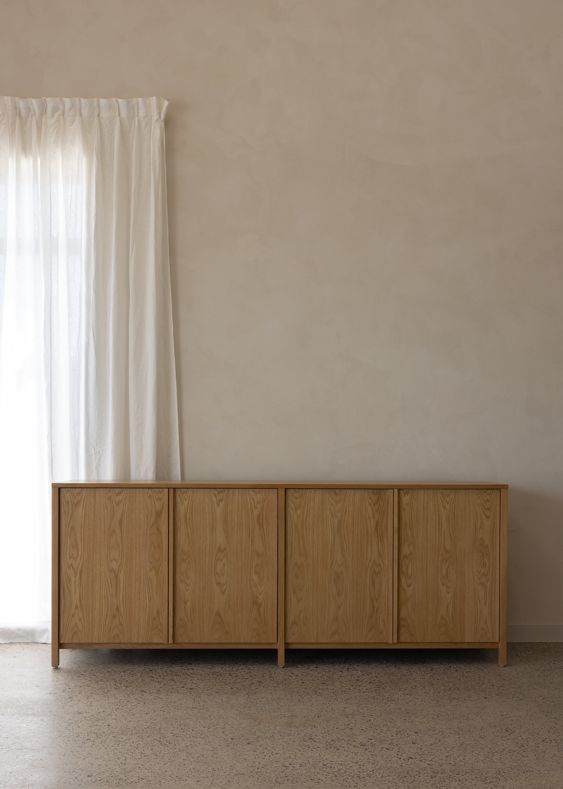 Craft Buffet / Oak