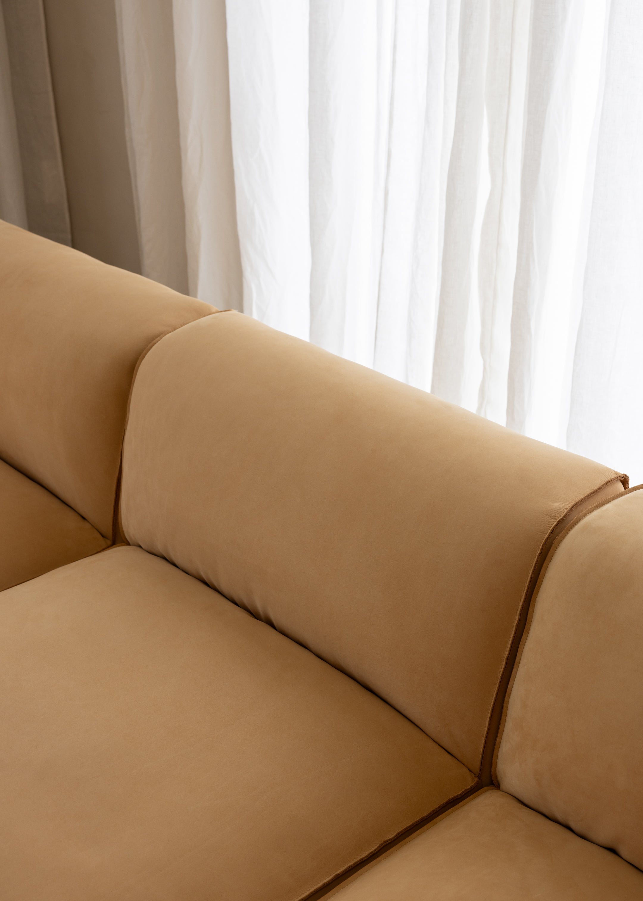Brownsville L Sofa Right With Armrests / Leather / Camel
