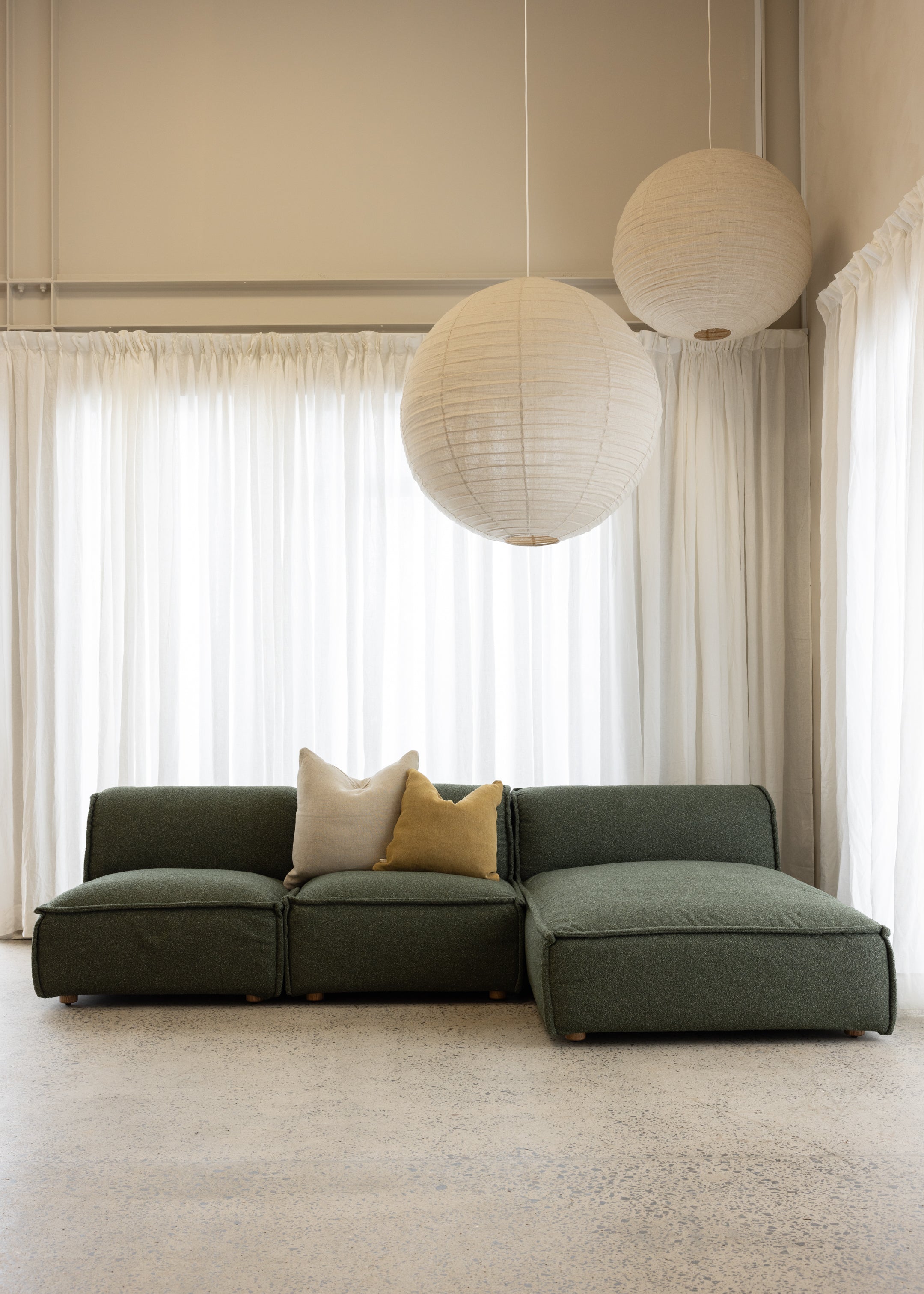 Brownsville L Sofa Right / Boucle / Green