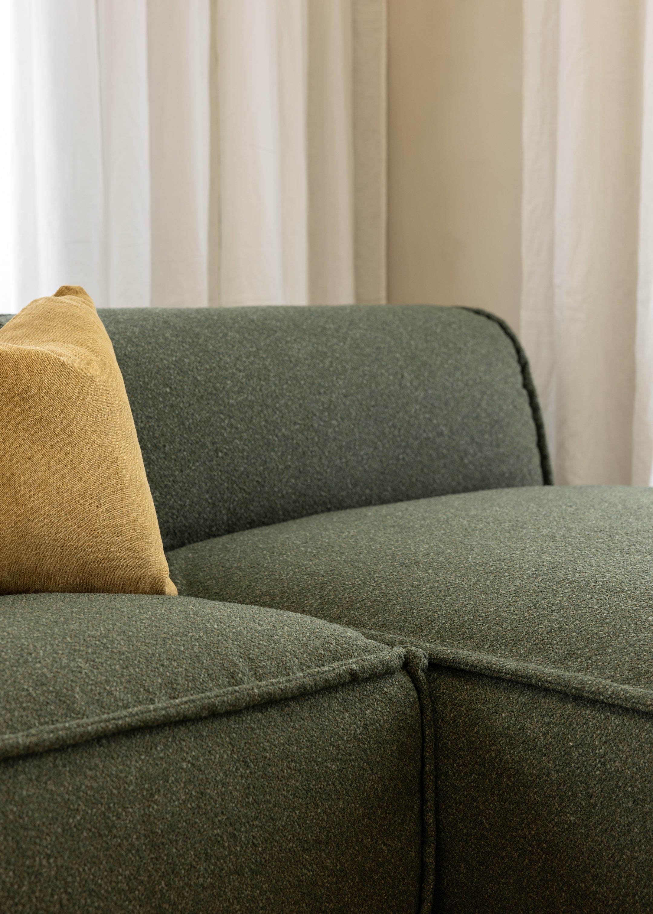 Brownsville L Sofa Right / Boucle / Green