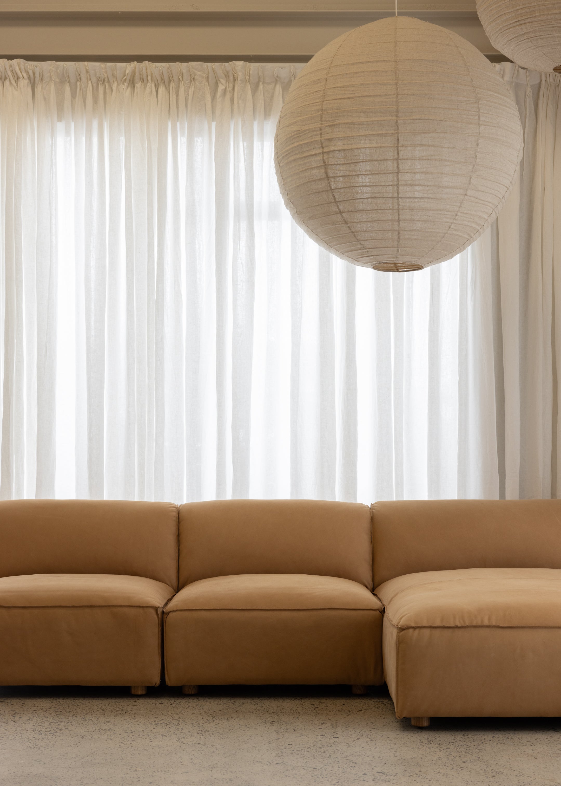 Brownsville L Sofa Left / Leather / Latte