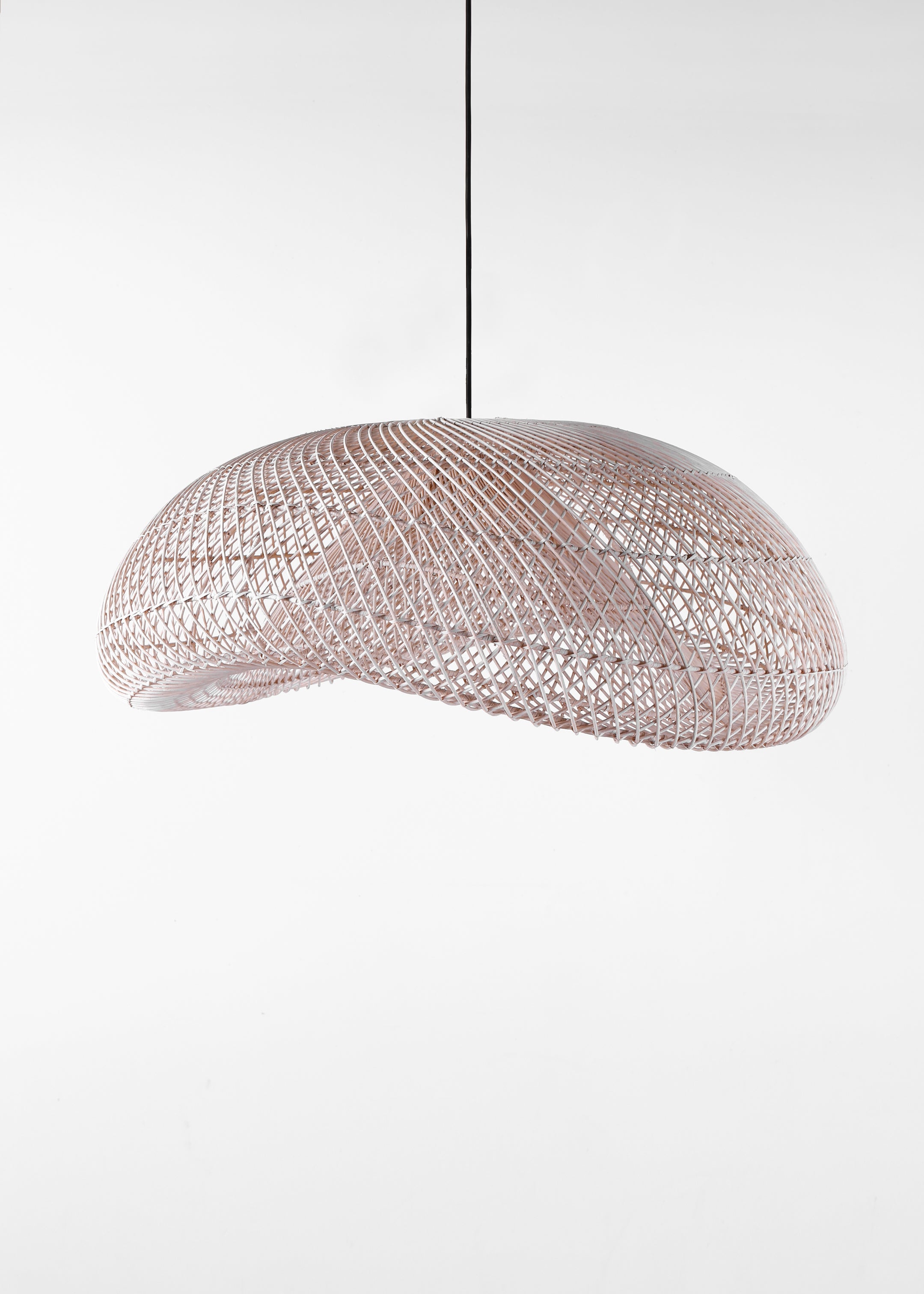 Twist Pendant / White