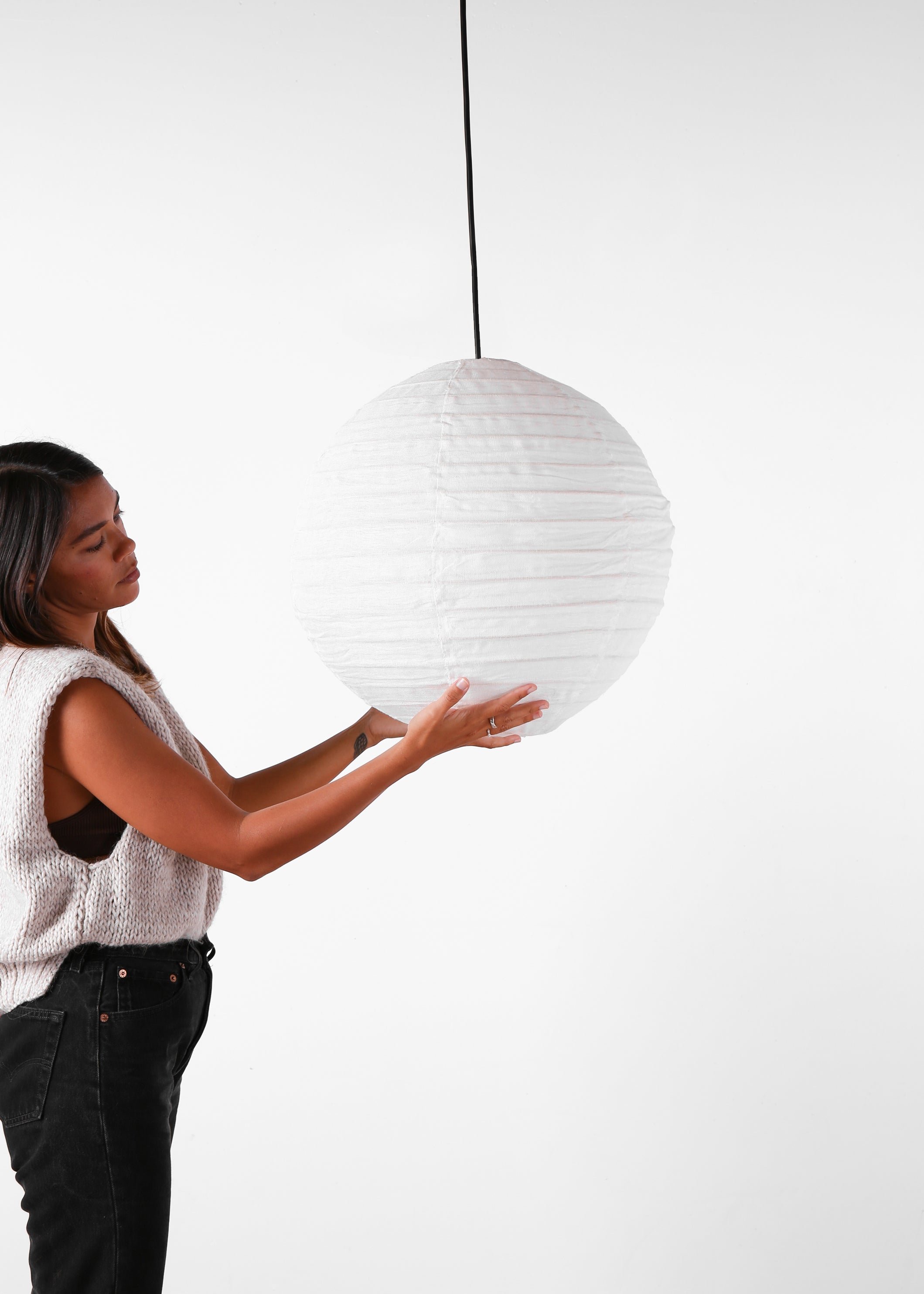 Globe Linen Lantern / Off White