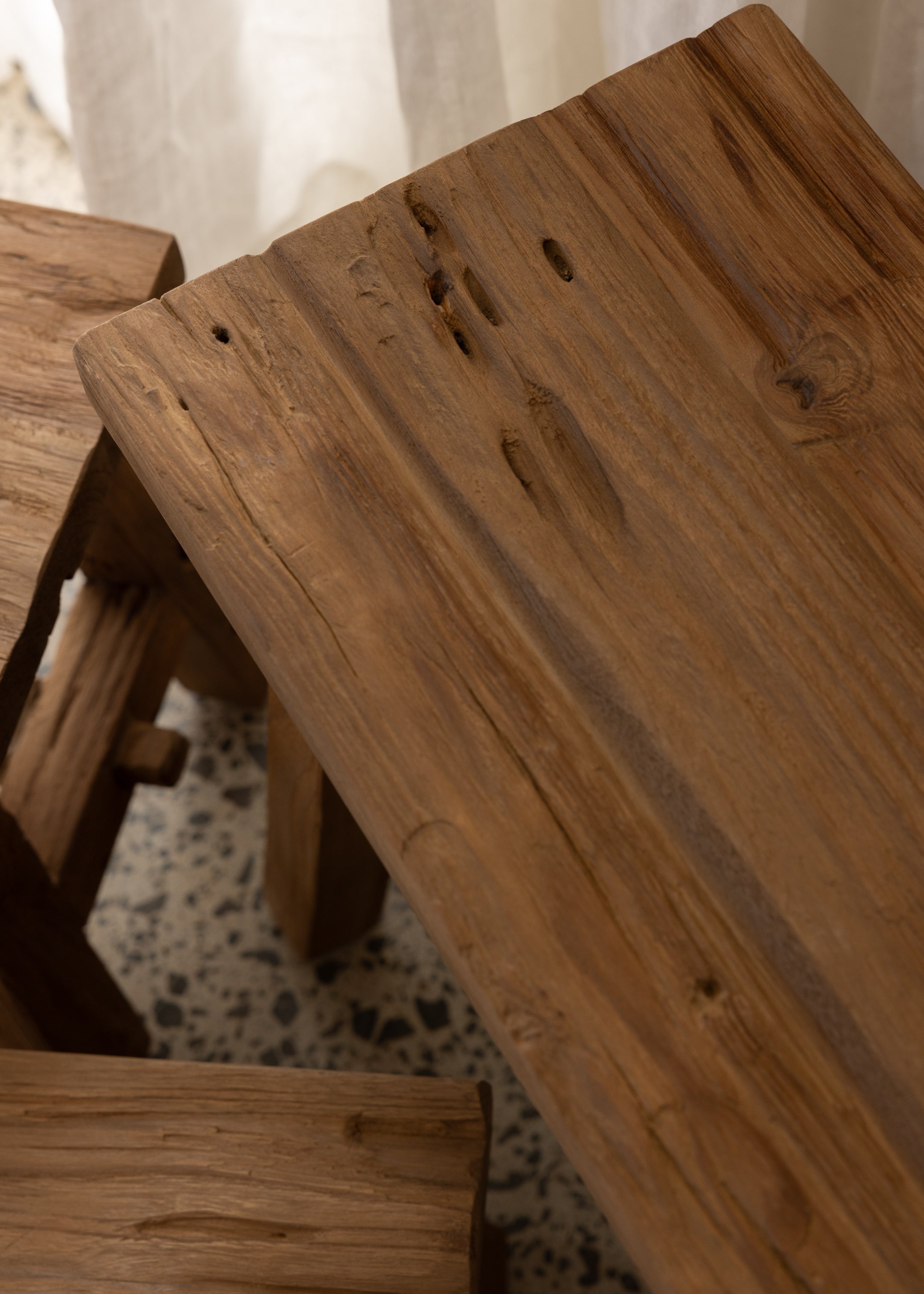 Bapak Stool 45cm / Dark Teak