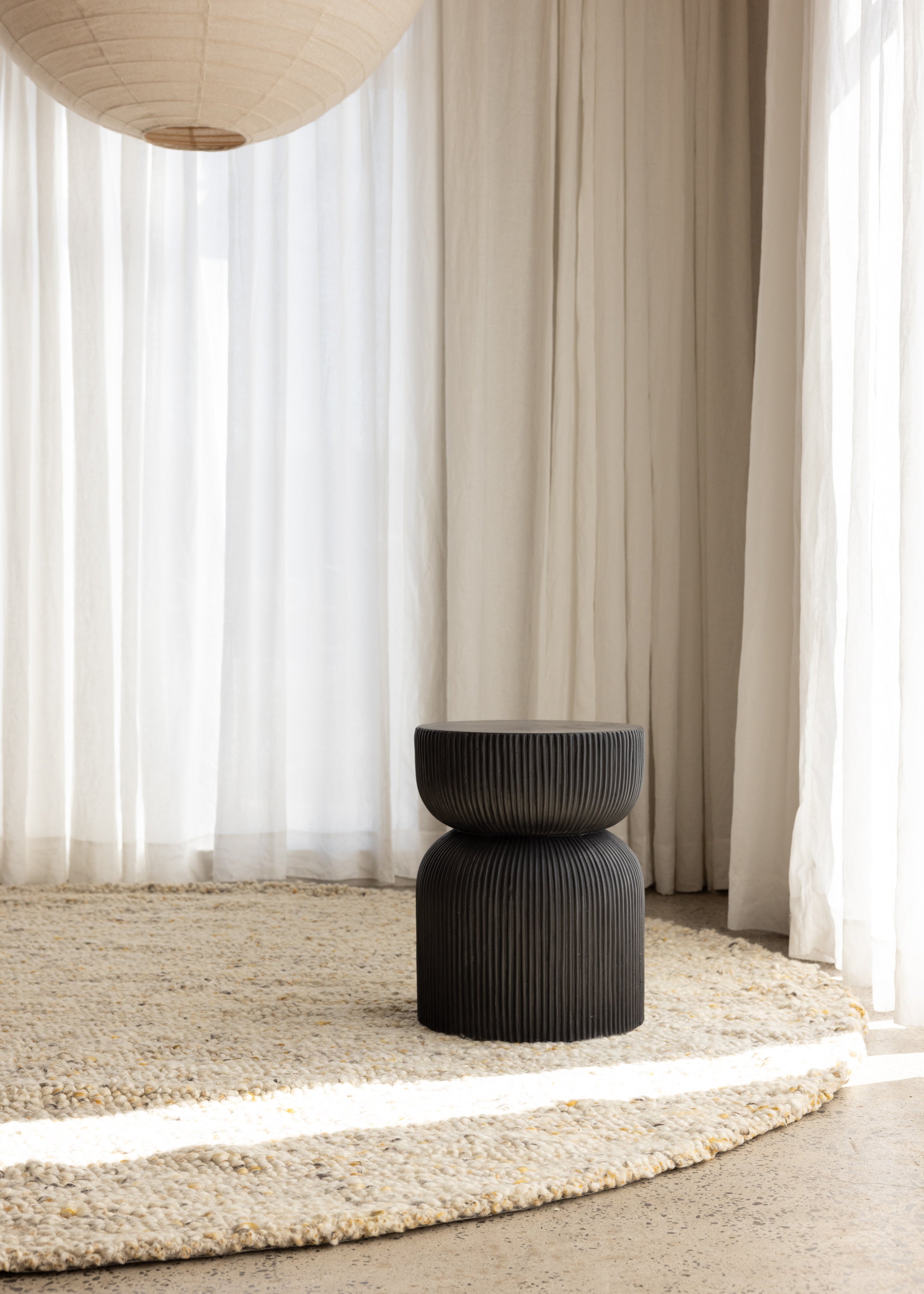 Fred Fluted Stone Stool / Charcoal