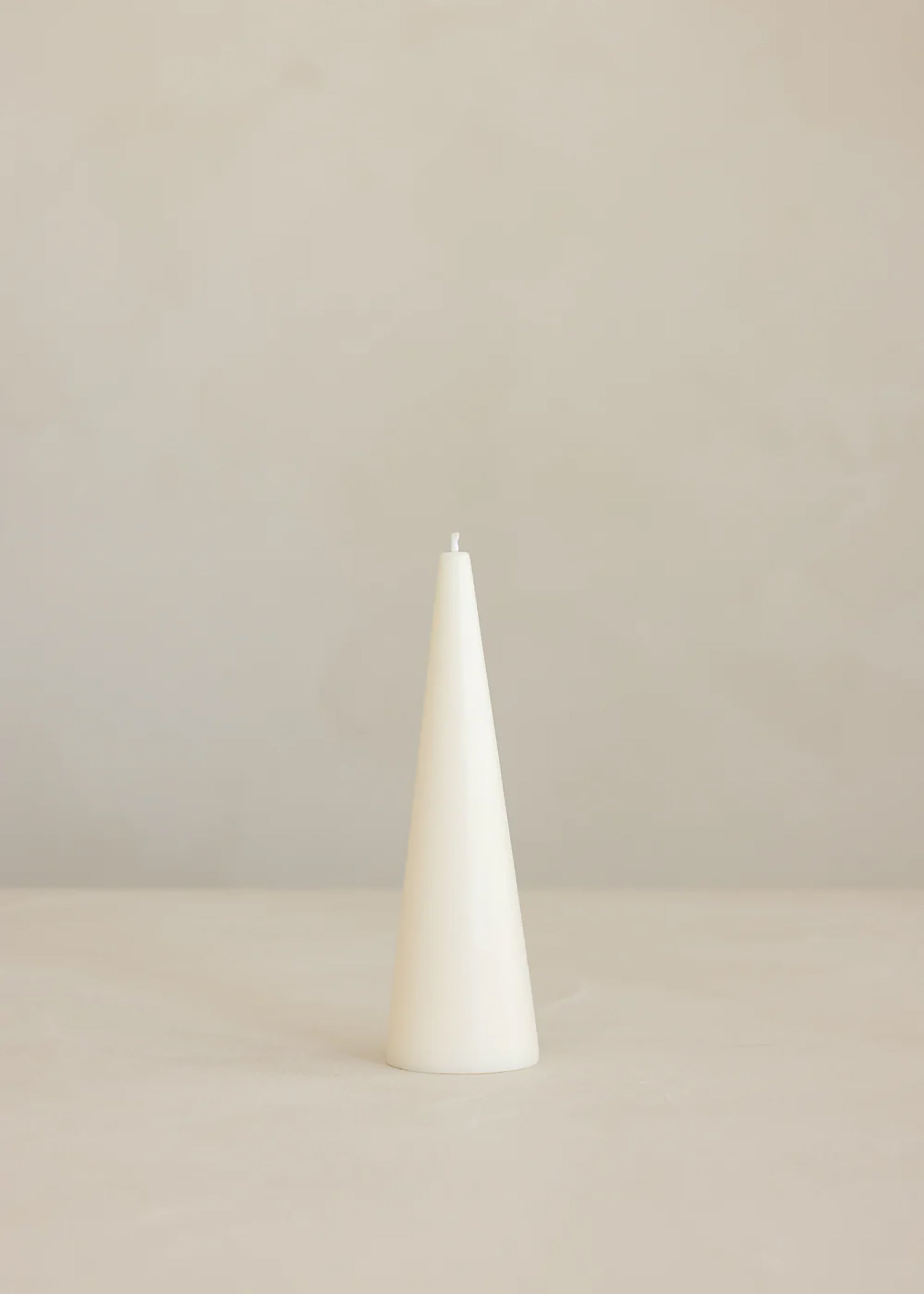 Cone Candle / Ivory