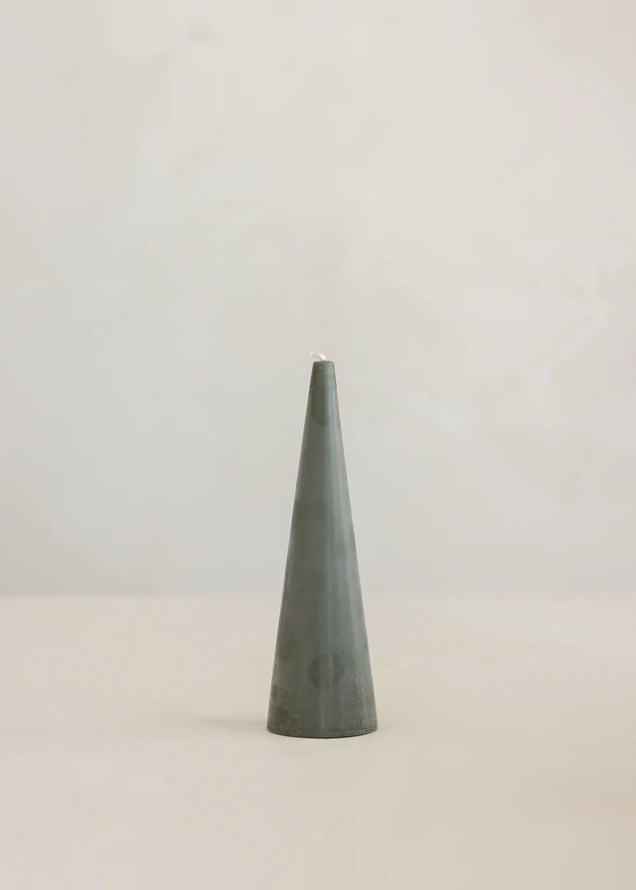 Cone Candle / Olive
