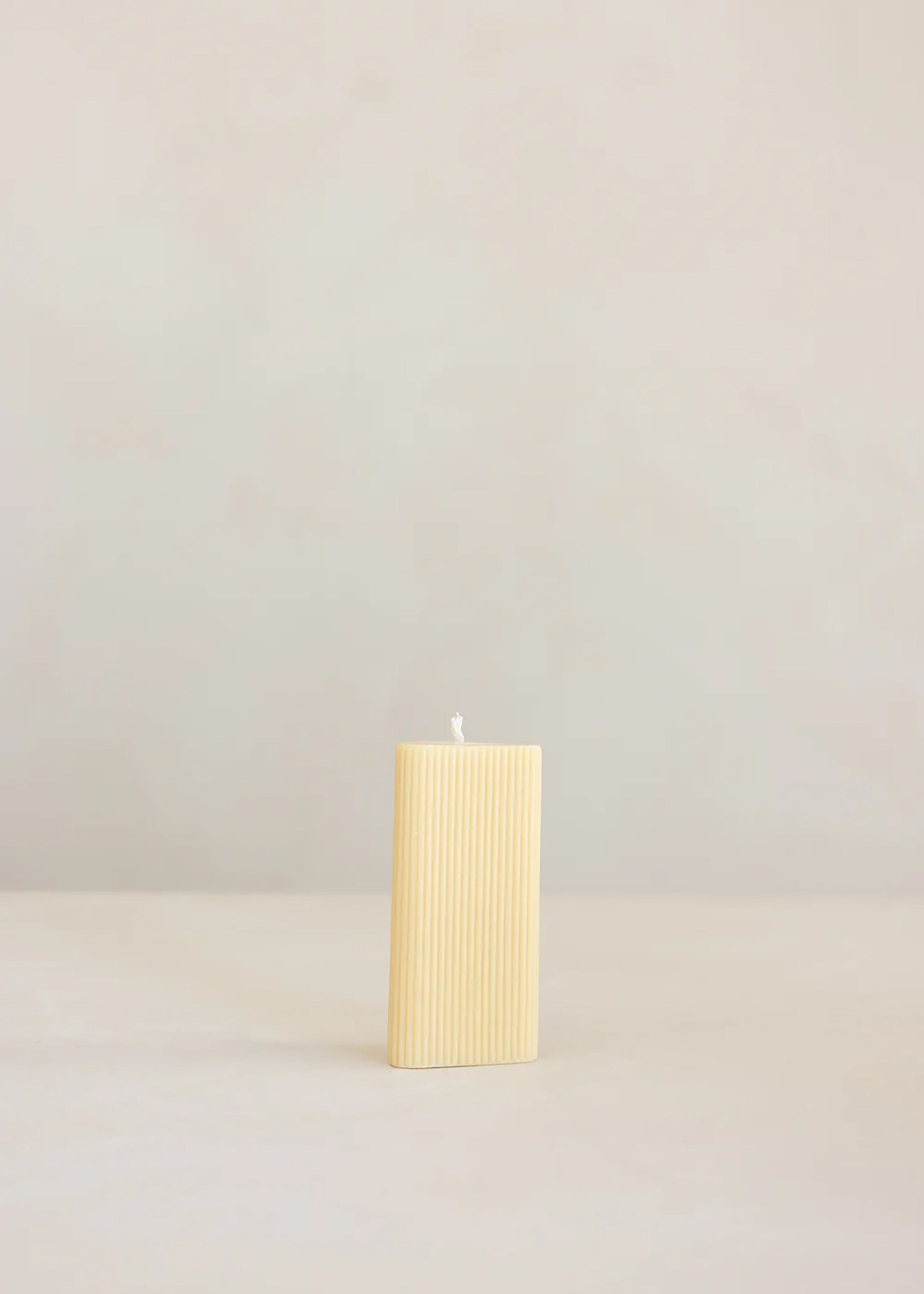 Helix Pillar Candle / Gold