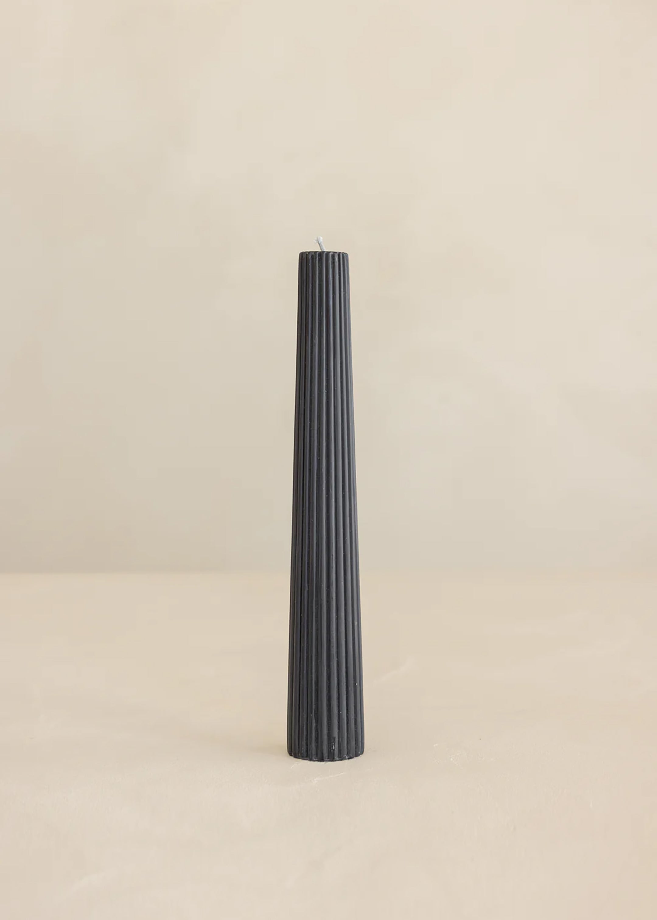 Tapered Lone Pillar Candle / Black