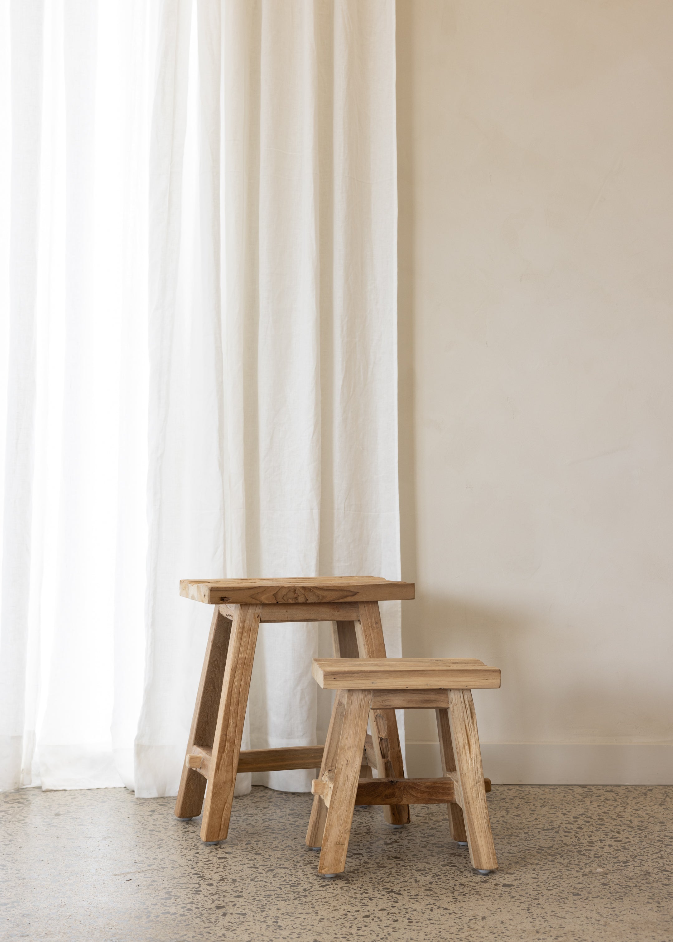 Bapak Stool 45cm / Natural