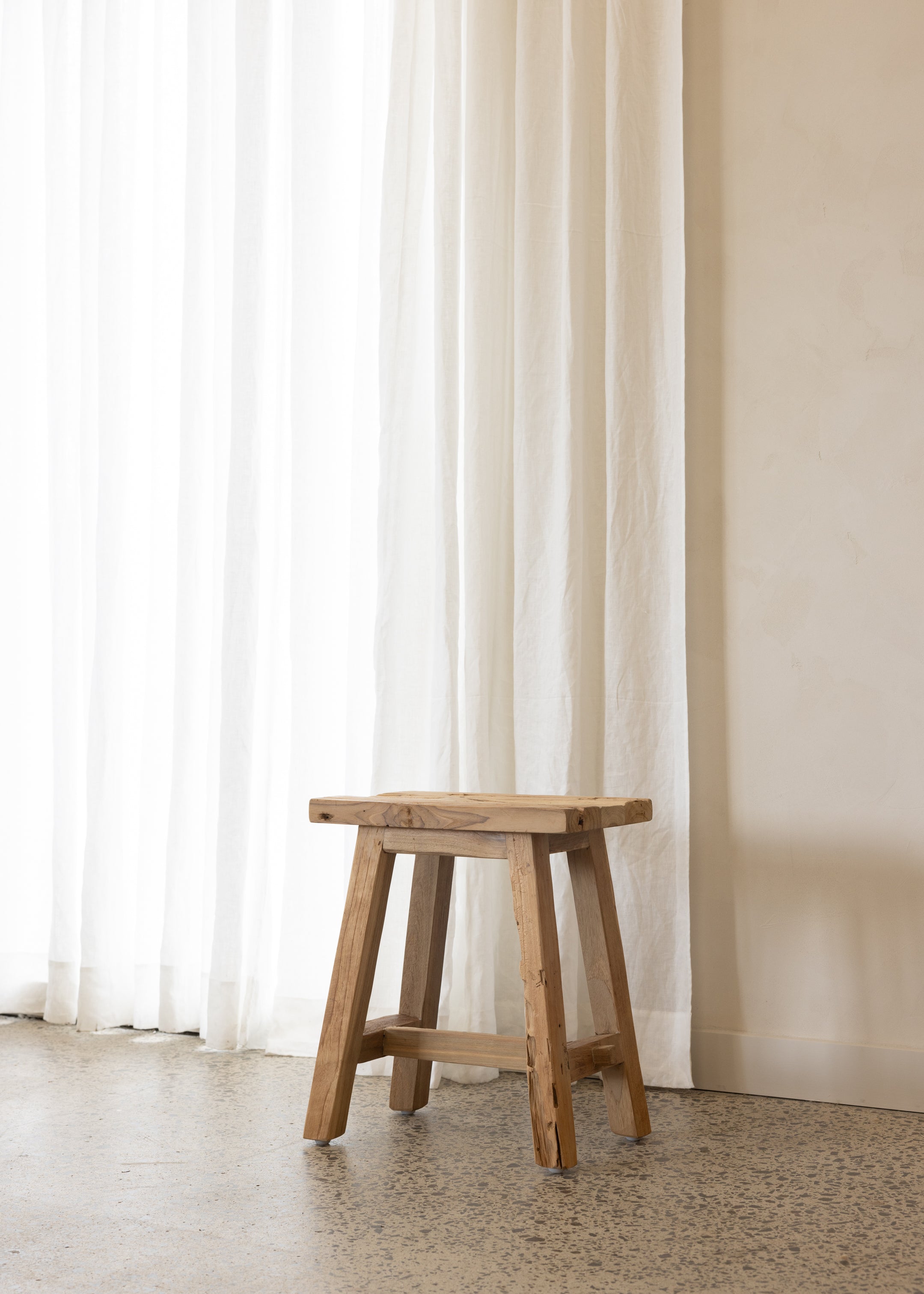 Bapak Stool 45cm / Natural