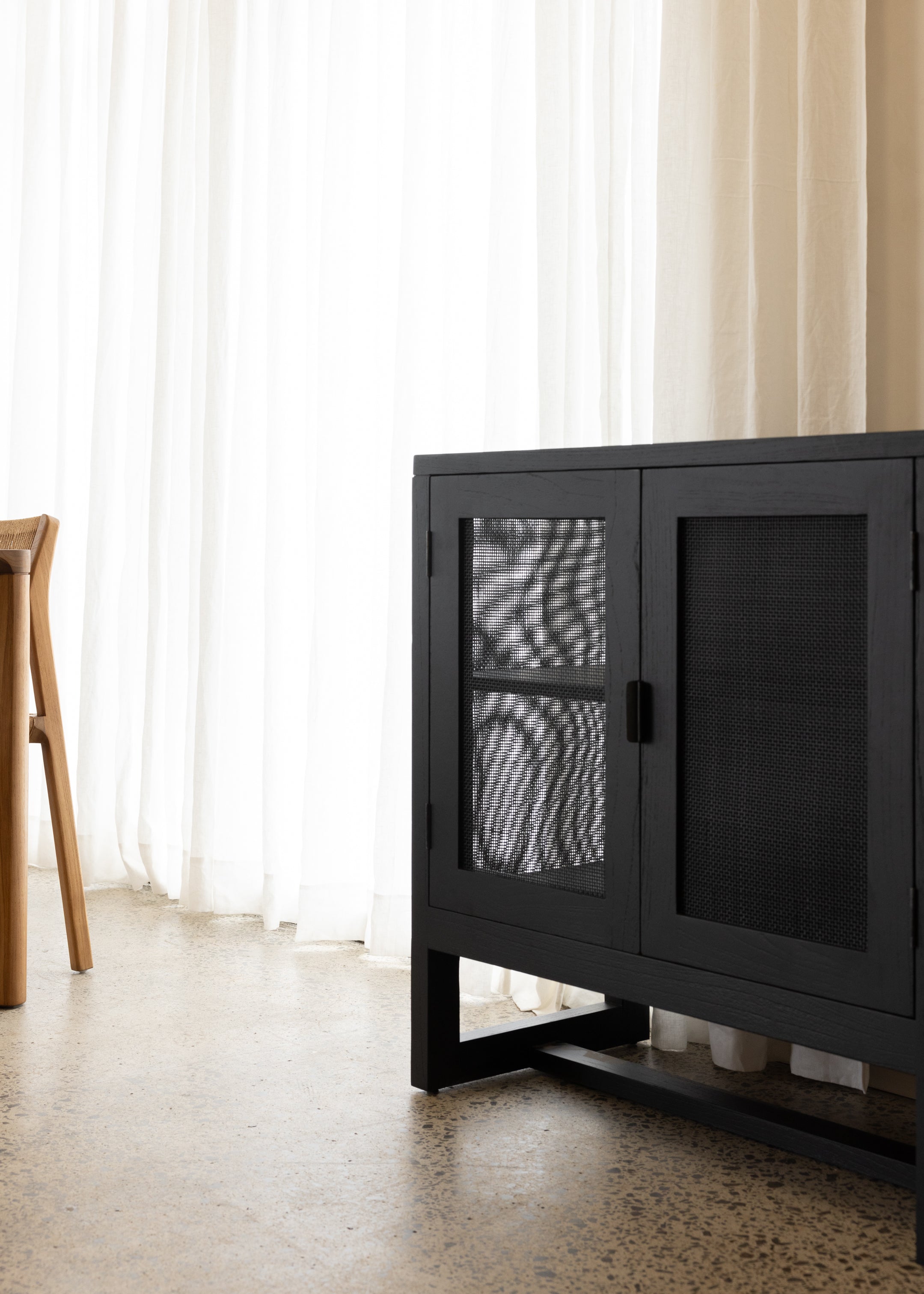 Alba Cabinet / Black