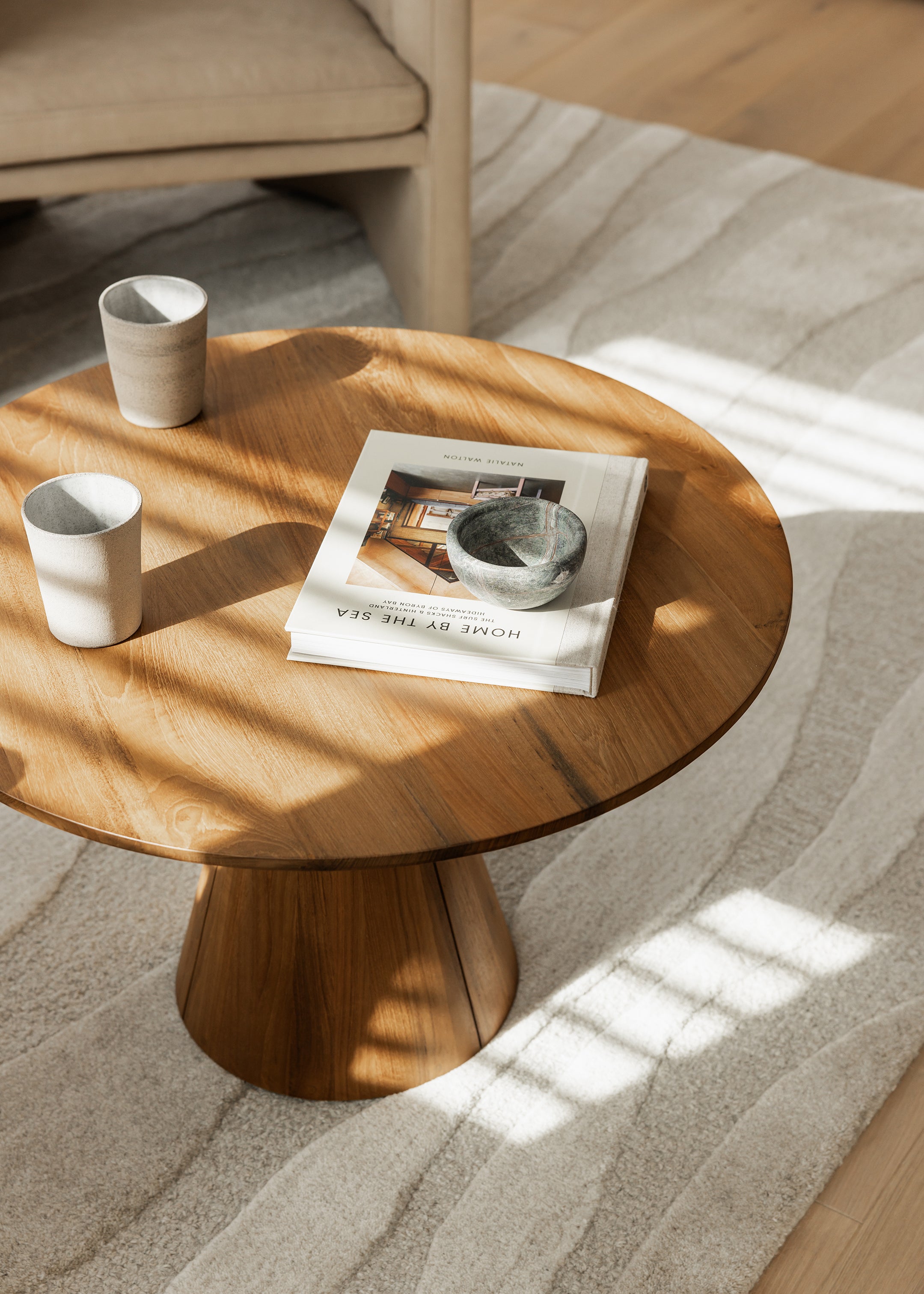 Tiram Coffee Table / Natural