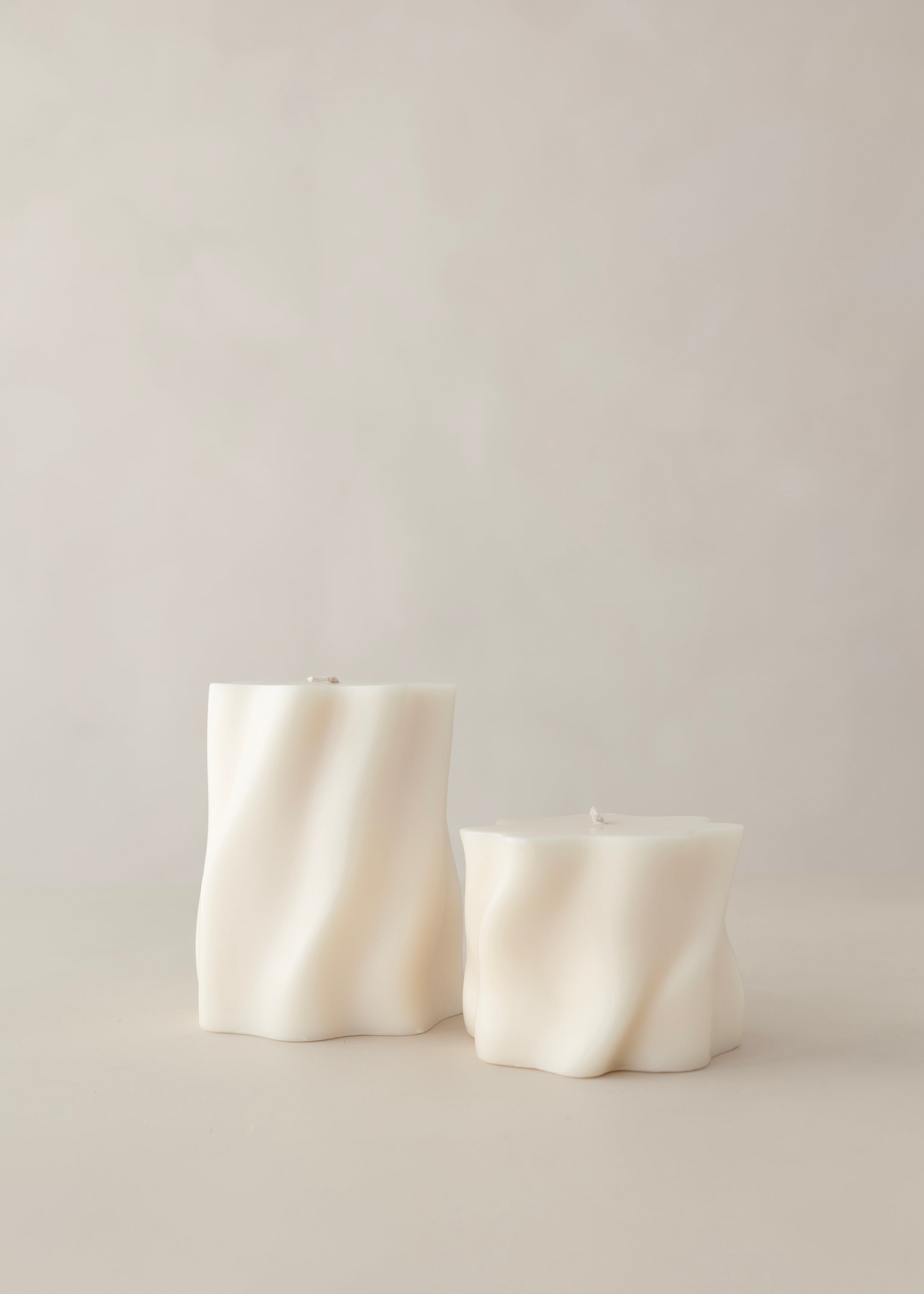 Lulu Candle / Ivory