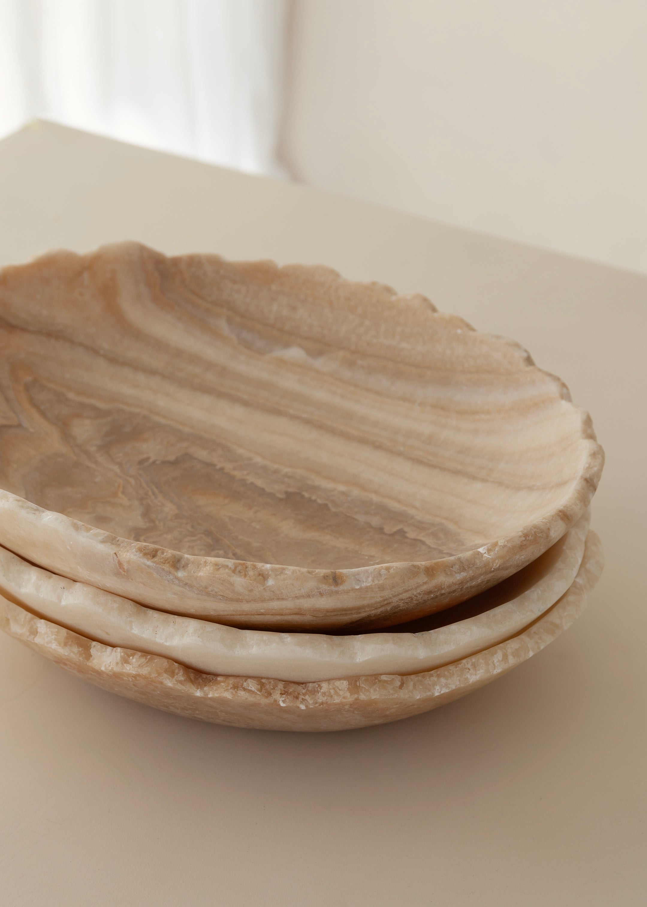 Miya Onyx Bowl / Ivory