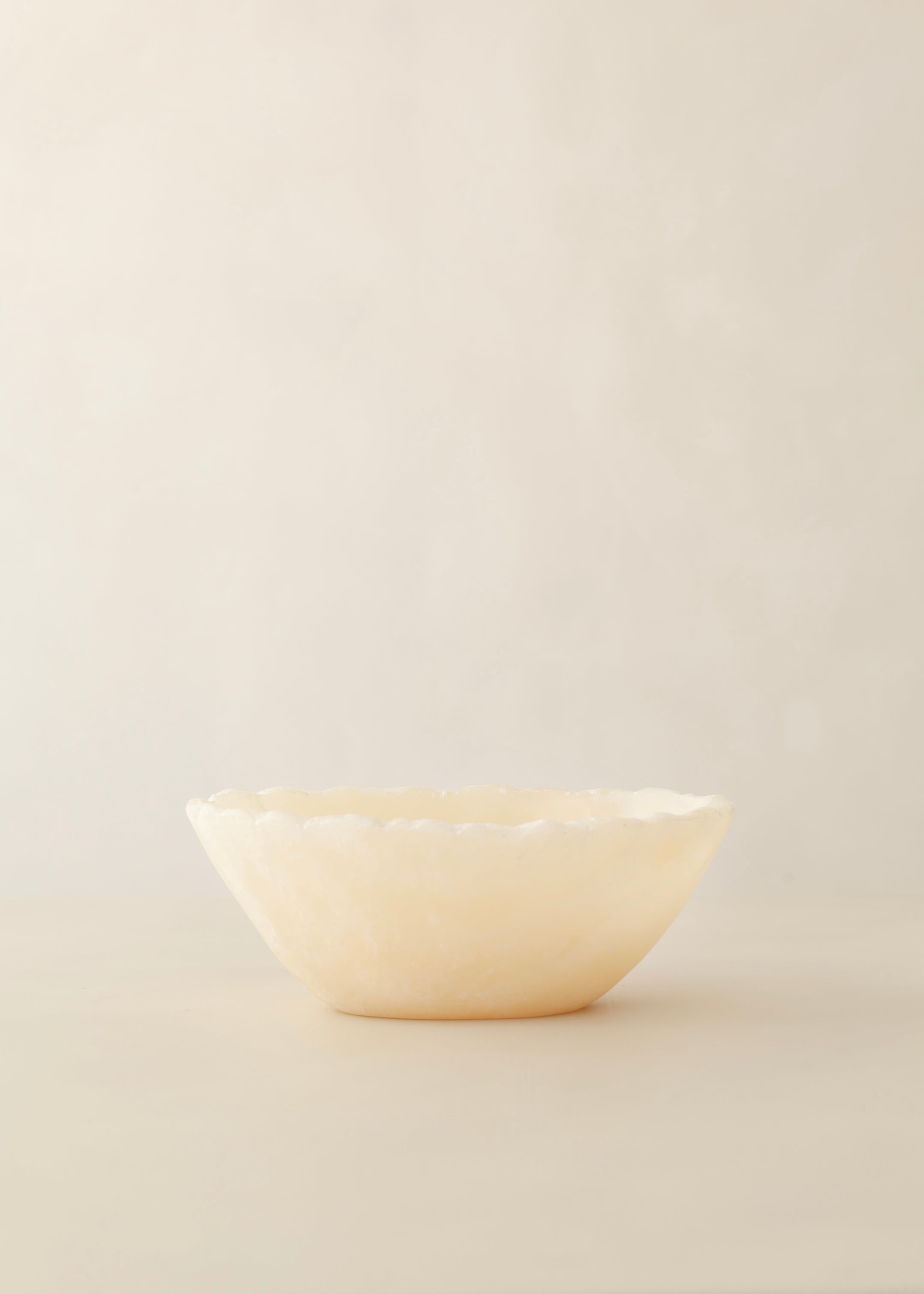 Miya Onyx Bowl / Ivory
