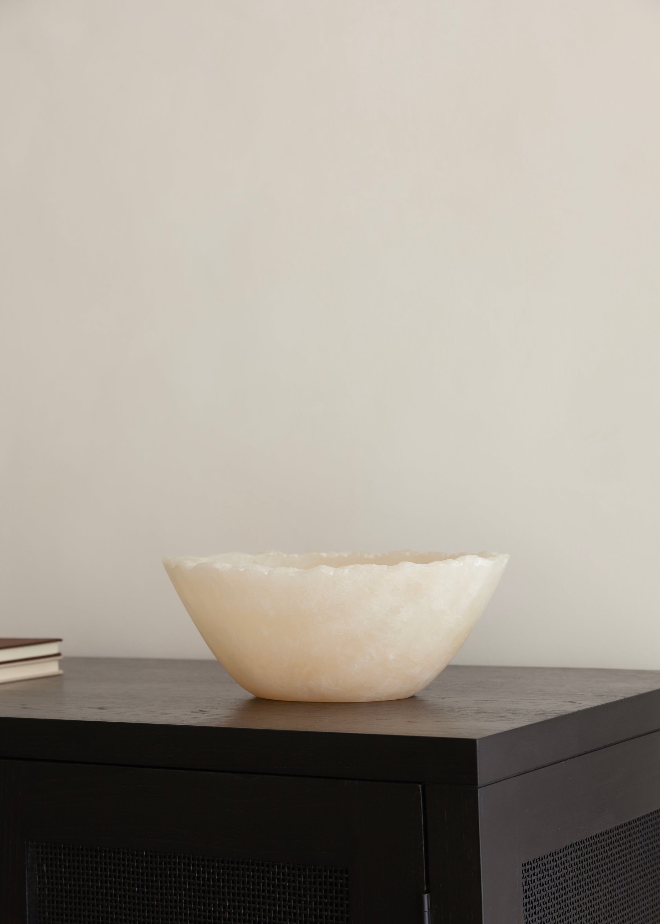 Miya Onyx Bowl / Ivory