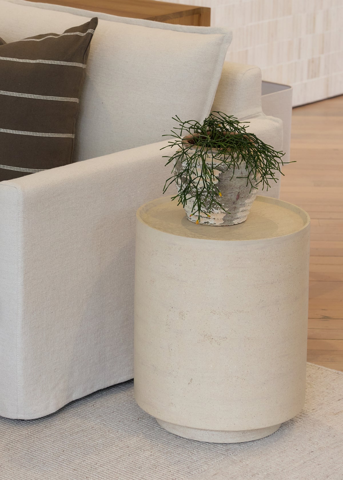 Mason Side Table / Natural