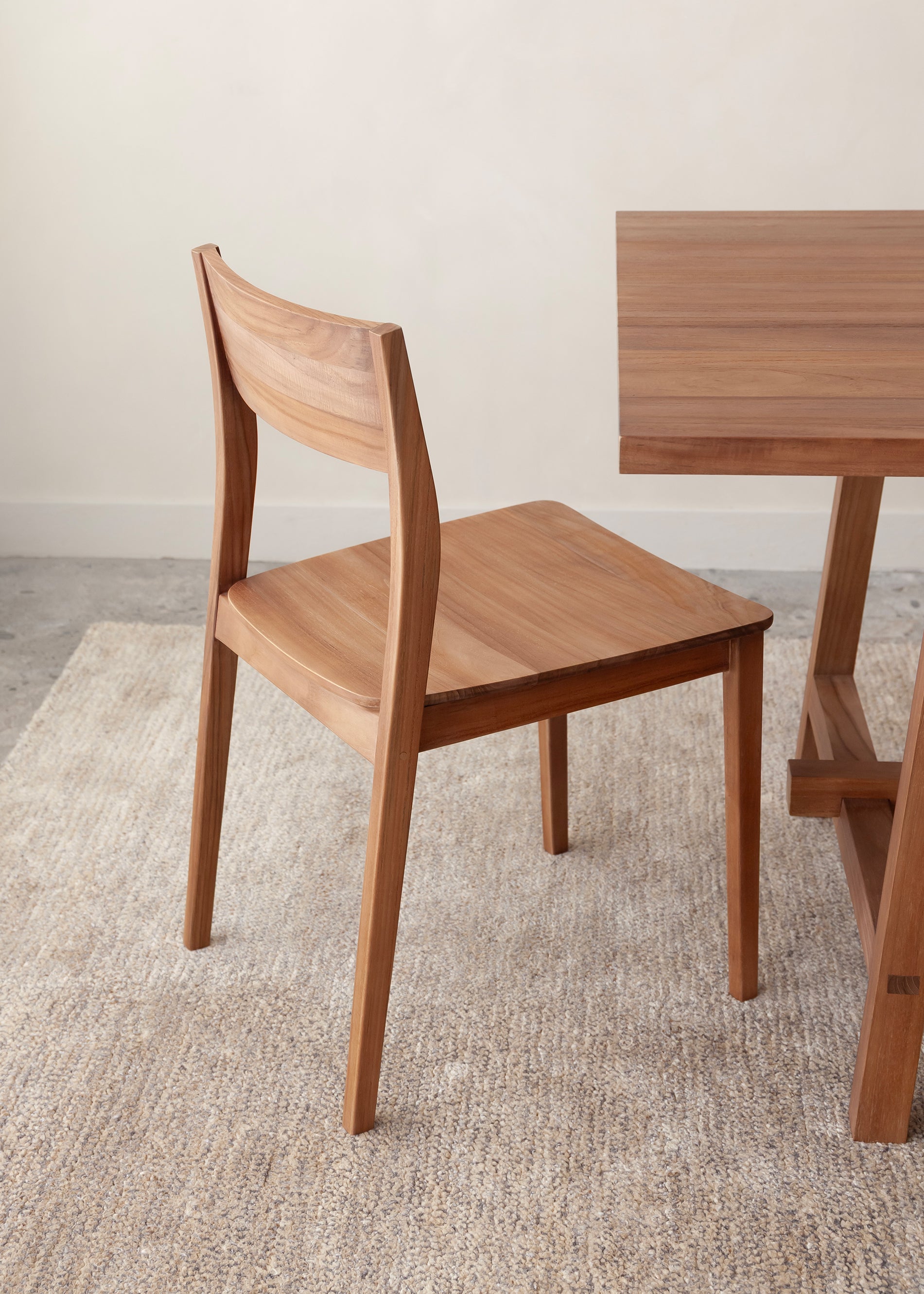Mizu Dining Chair / Dark Teak
