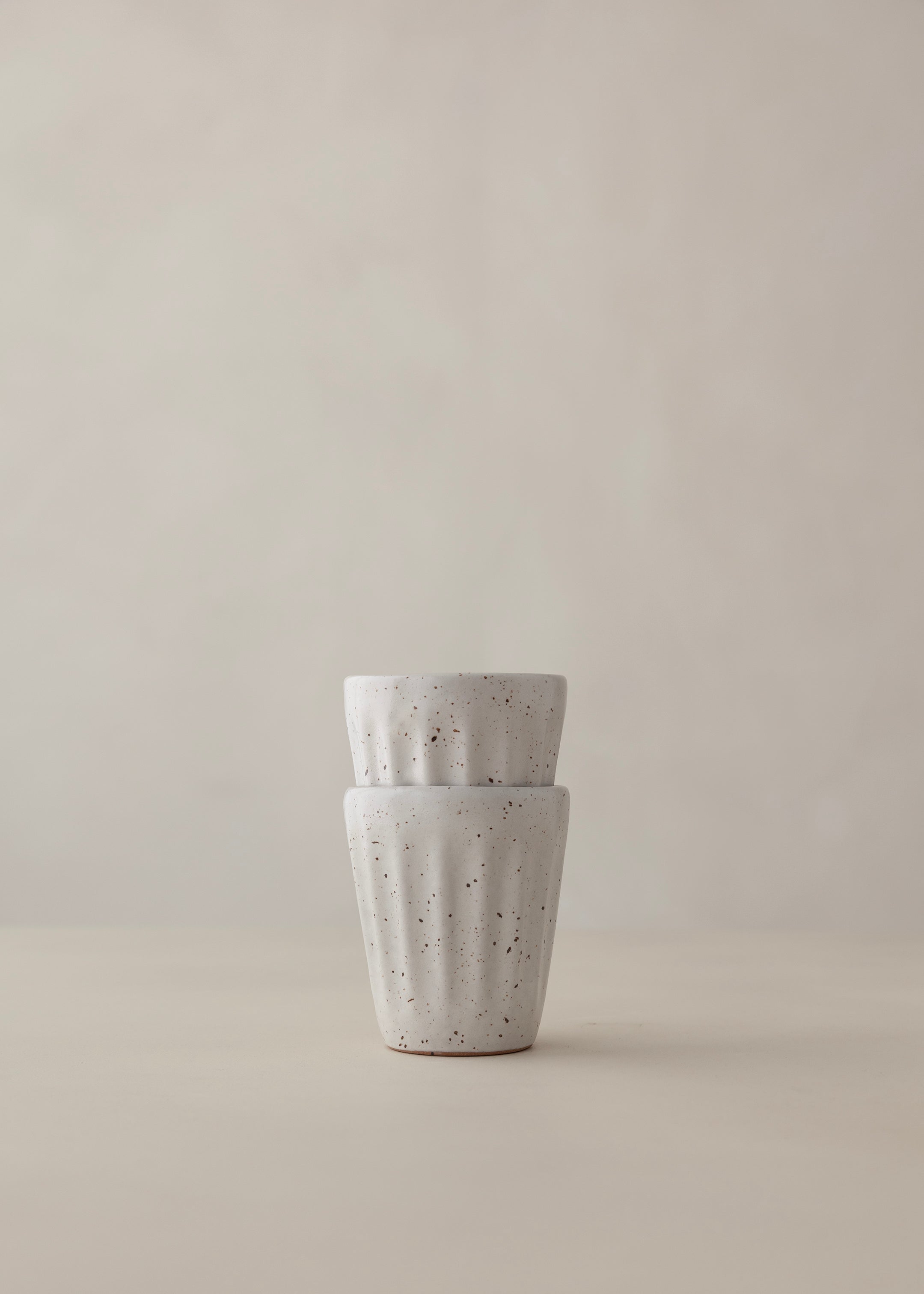 Nila Cup Set of 2 / Speckled White