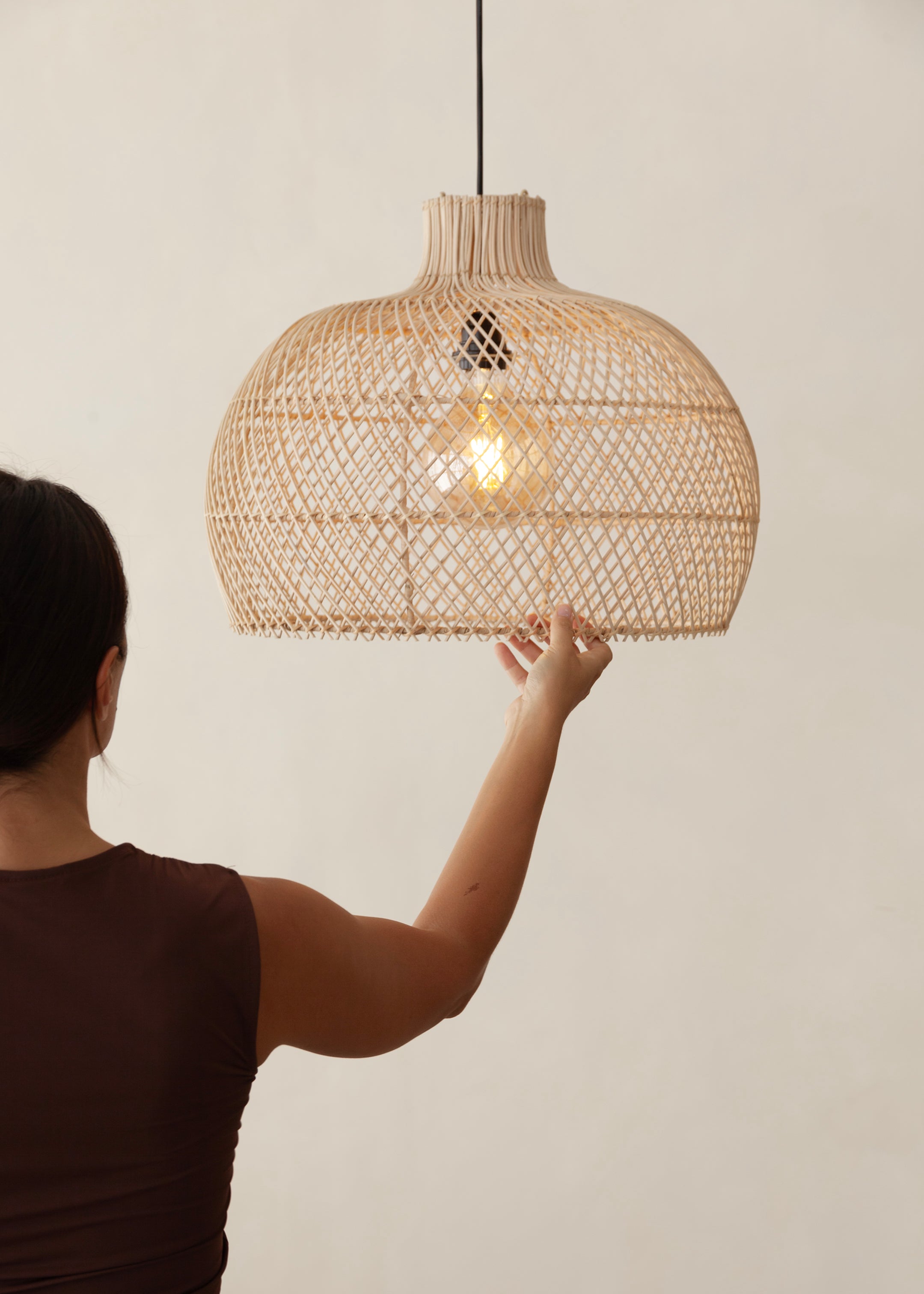 Roundie Pendant / Natural