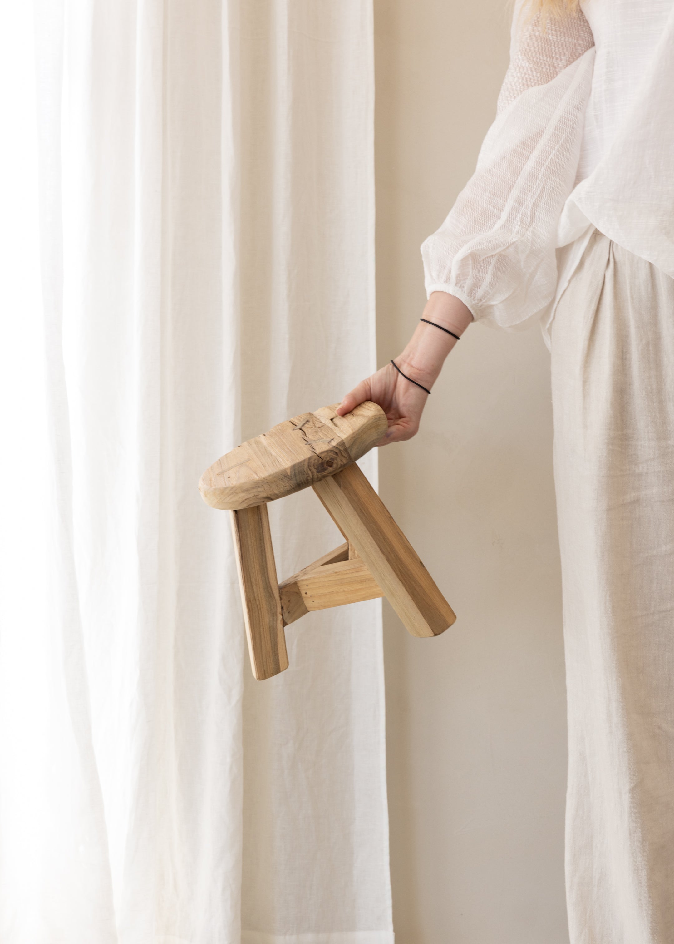 Dallas Stool / Natural