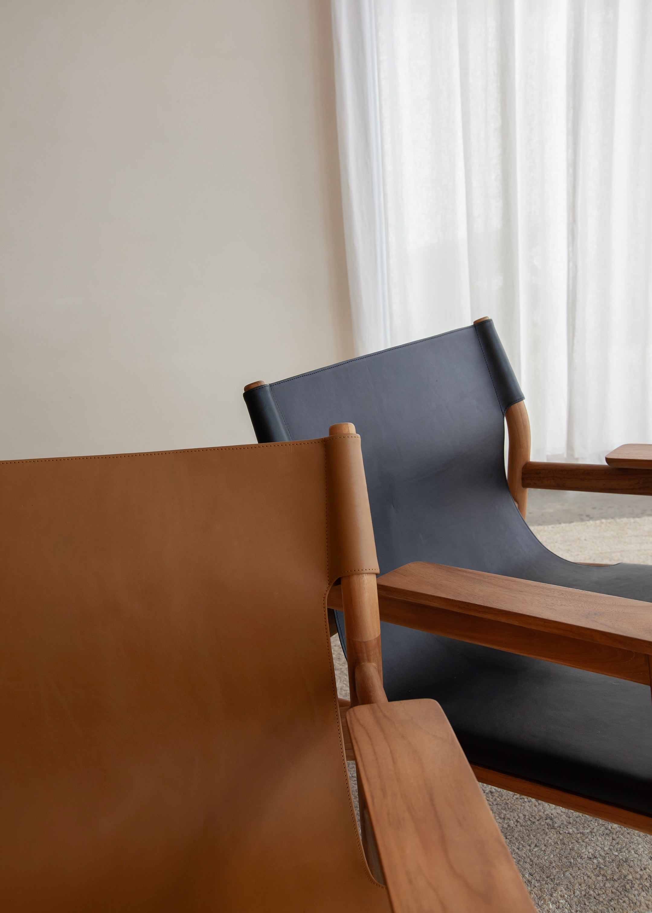 Sana Leather Chair / Black