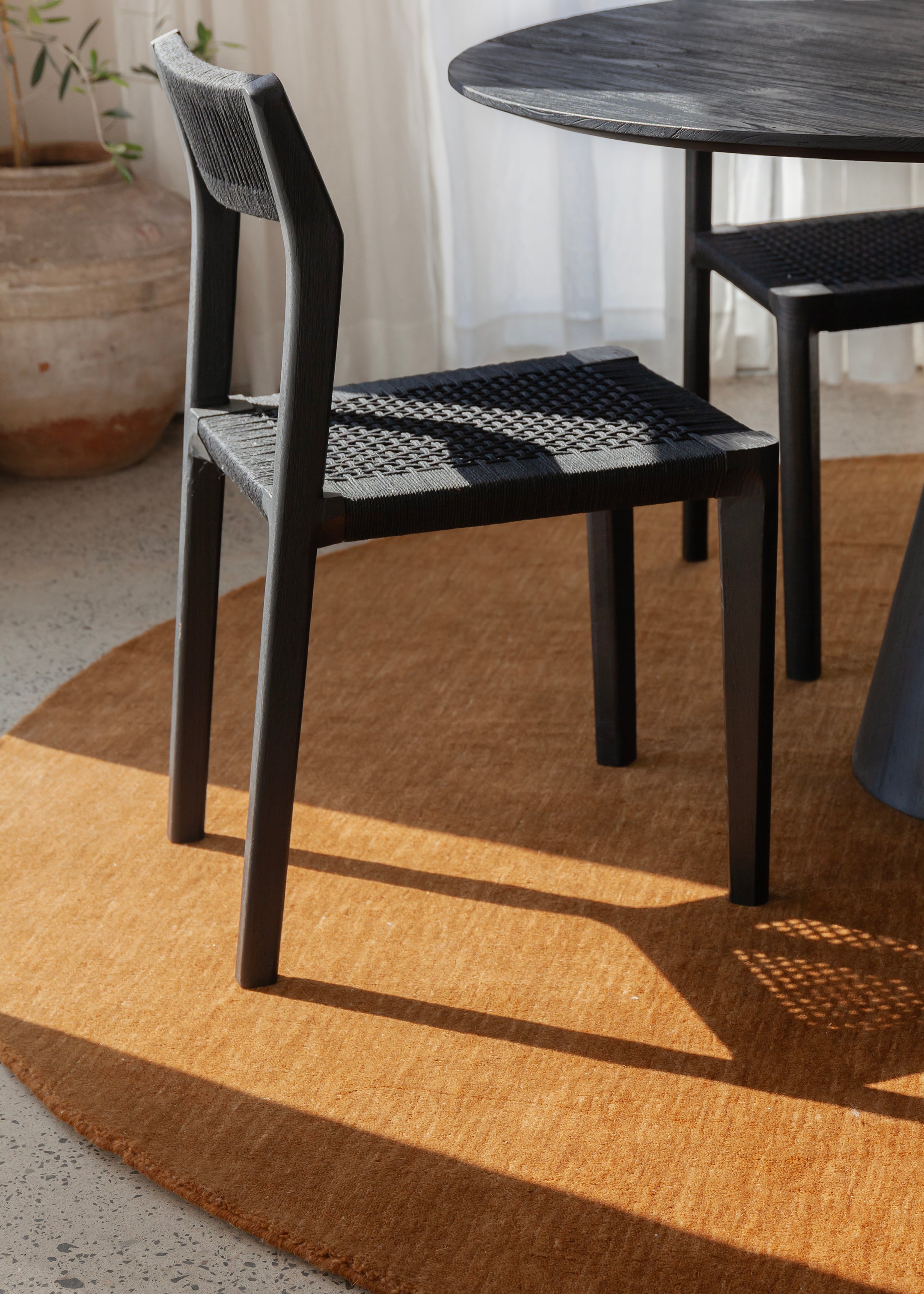 Sandringham Floor Rug / Pecan 250cm