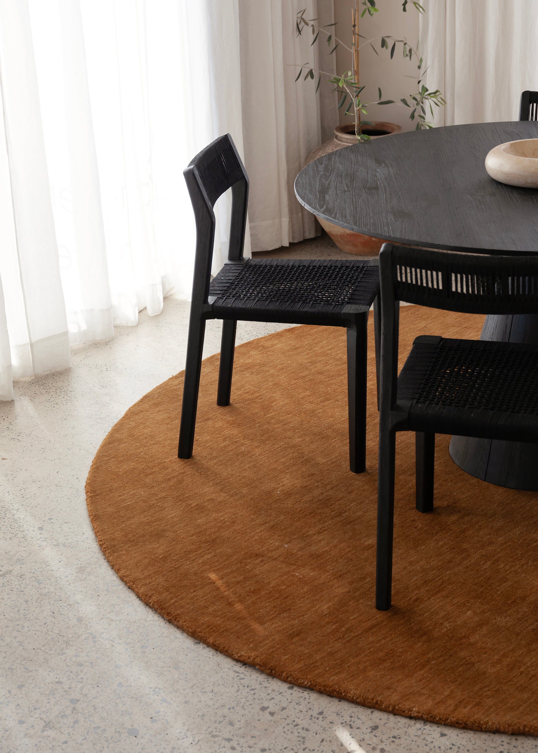 Sandringham Floor Rug / Pecan 250cm