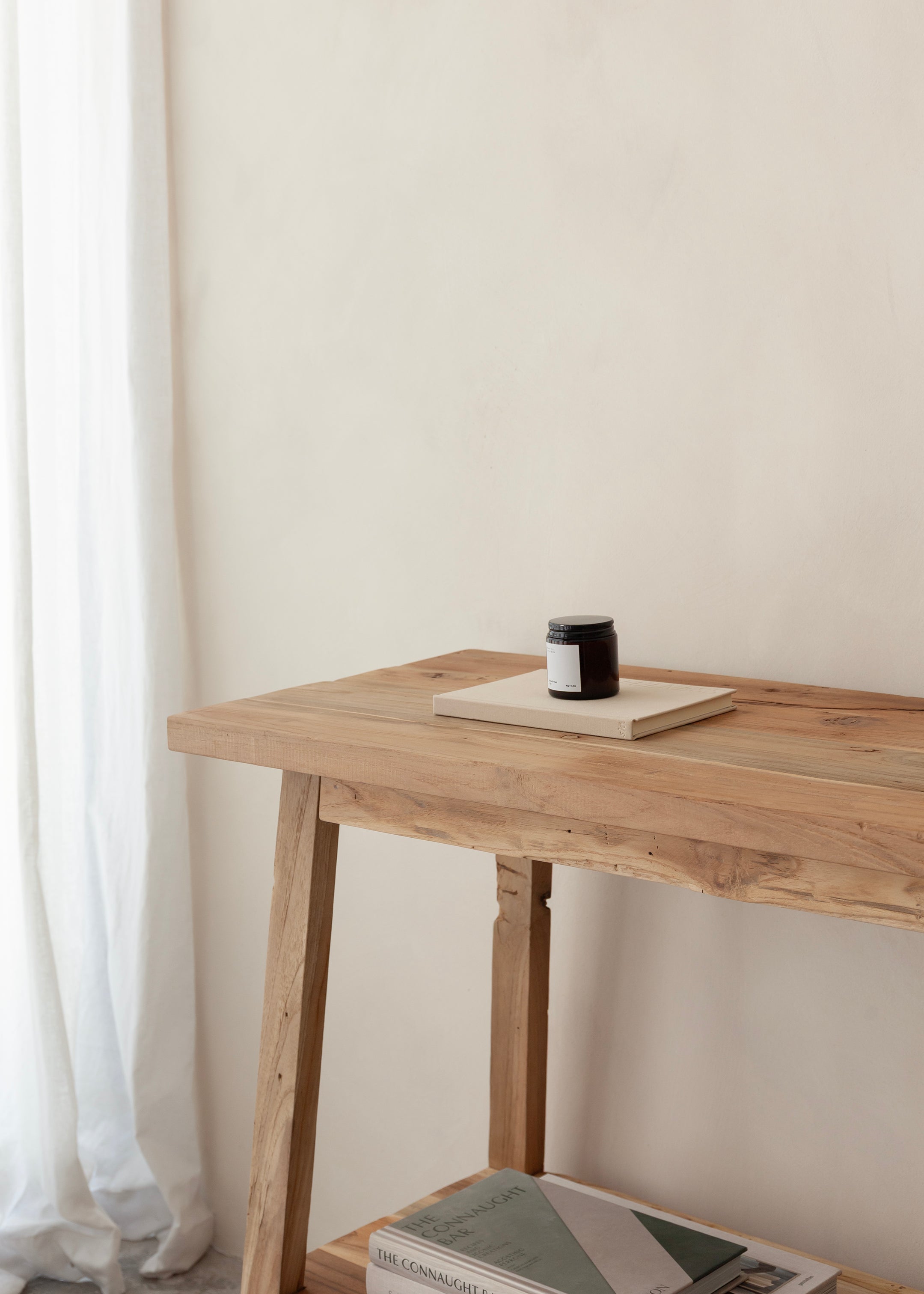 Sara Teak Console / Natural
