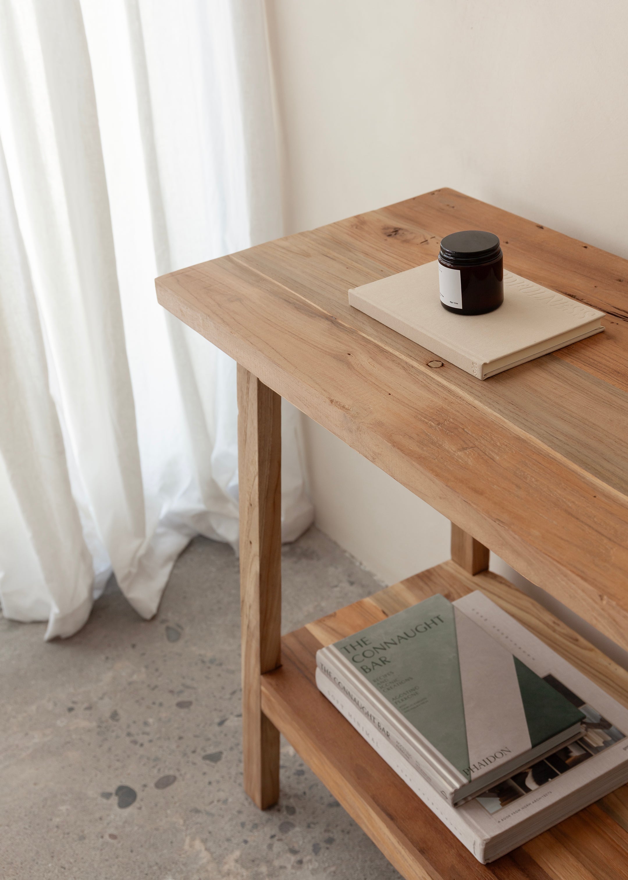 Sara Teak Console / Natural