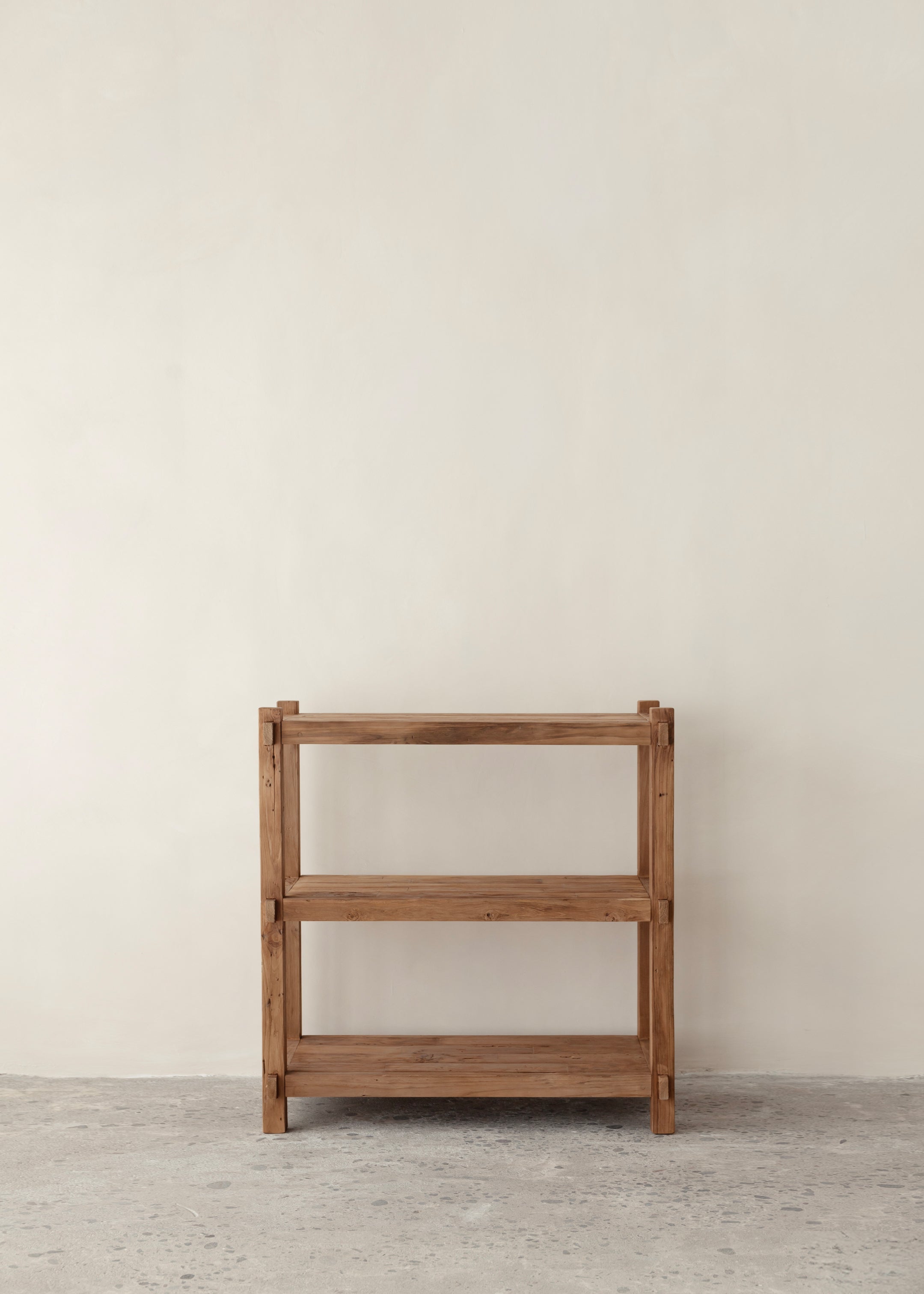 Saya Low Bookshelf 90cm / Dark Teak