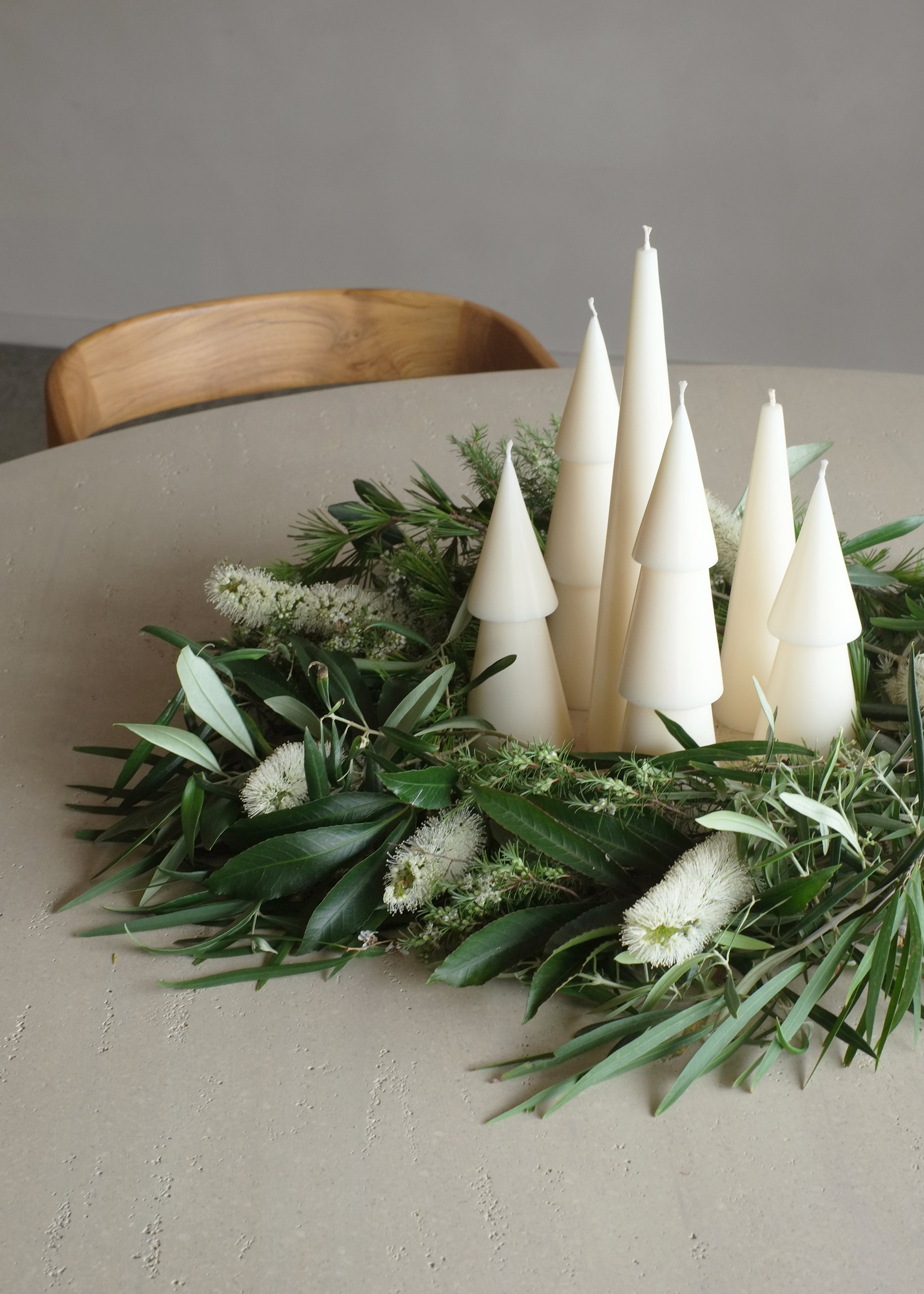 Silent Pine Candle / Ivory