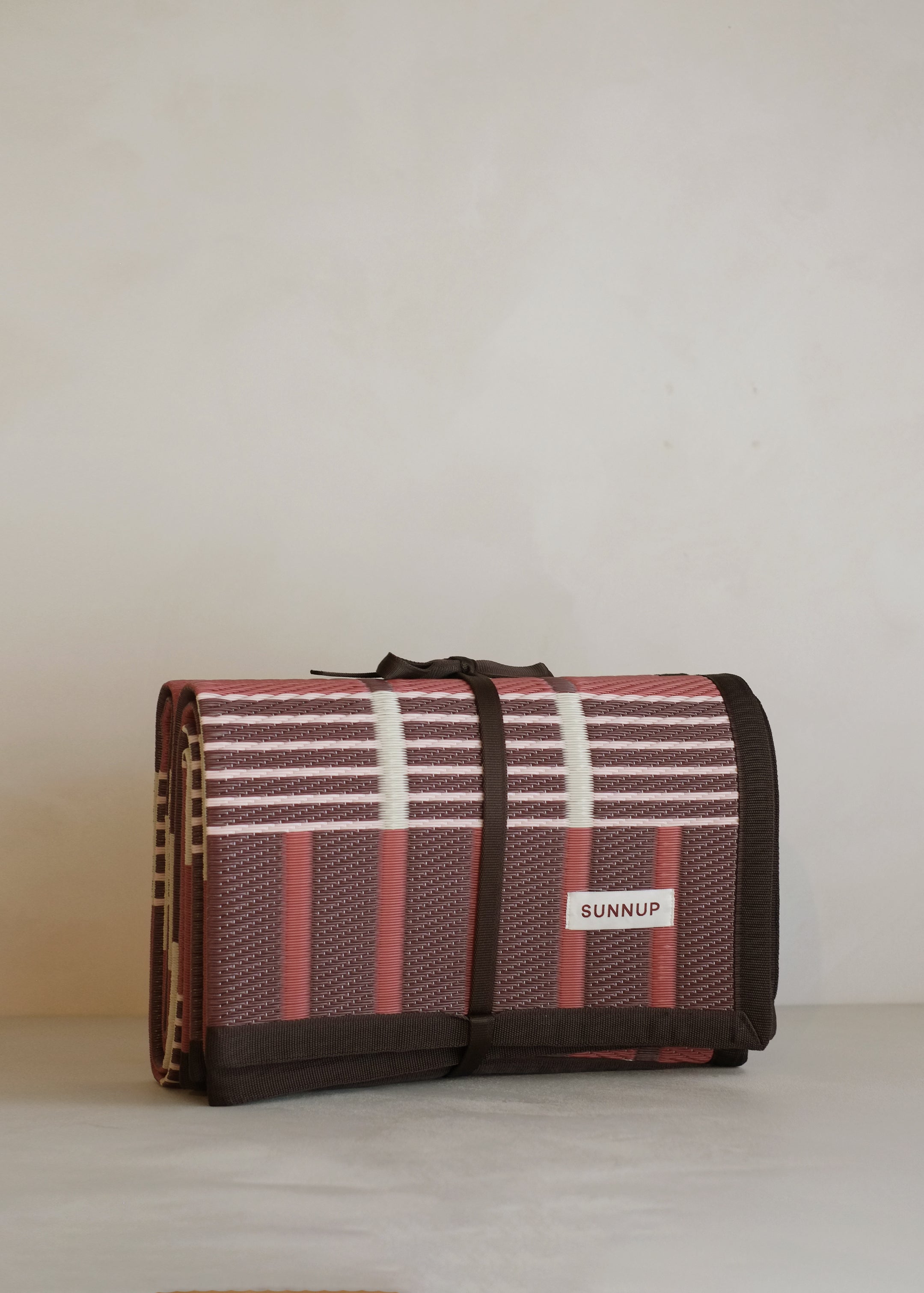 Sunnup Outdoor Mat / Ember