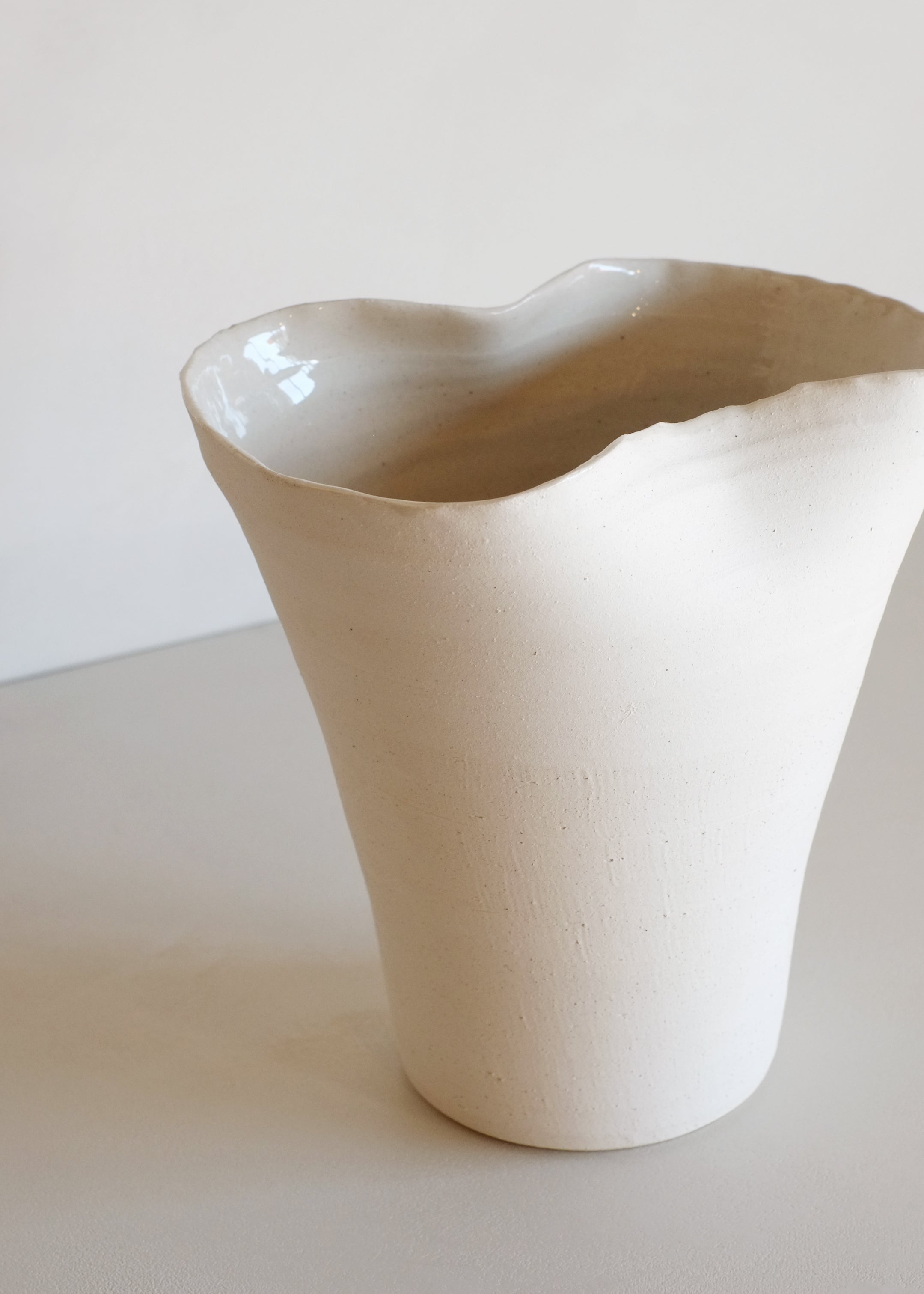 Talia Vessel High / Off White