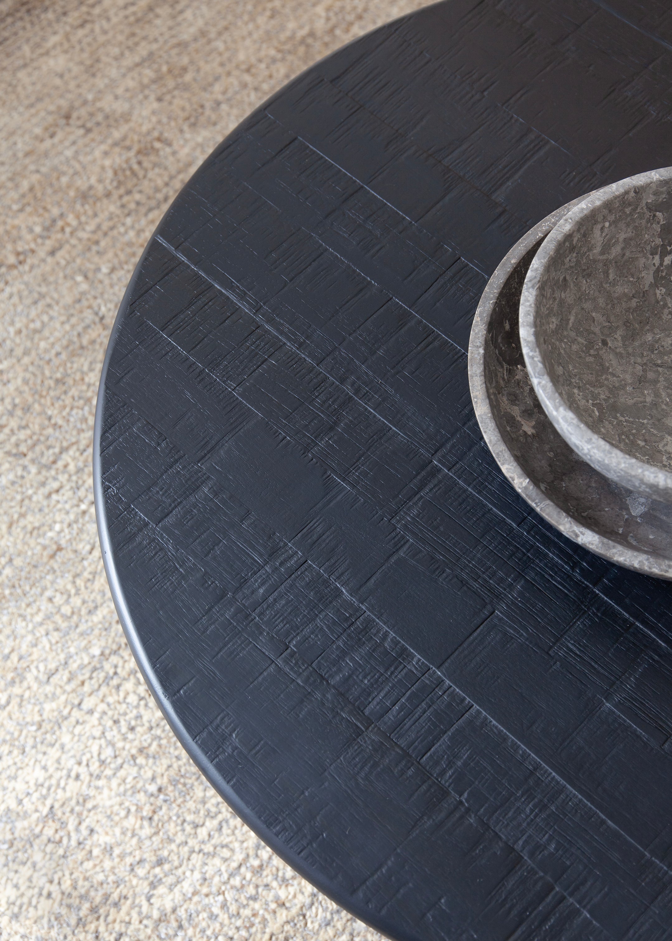 Umi Coffee Table / Black