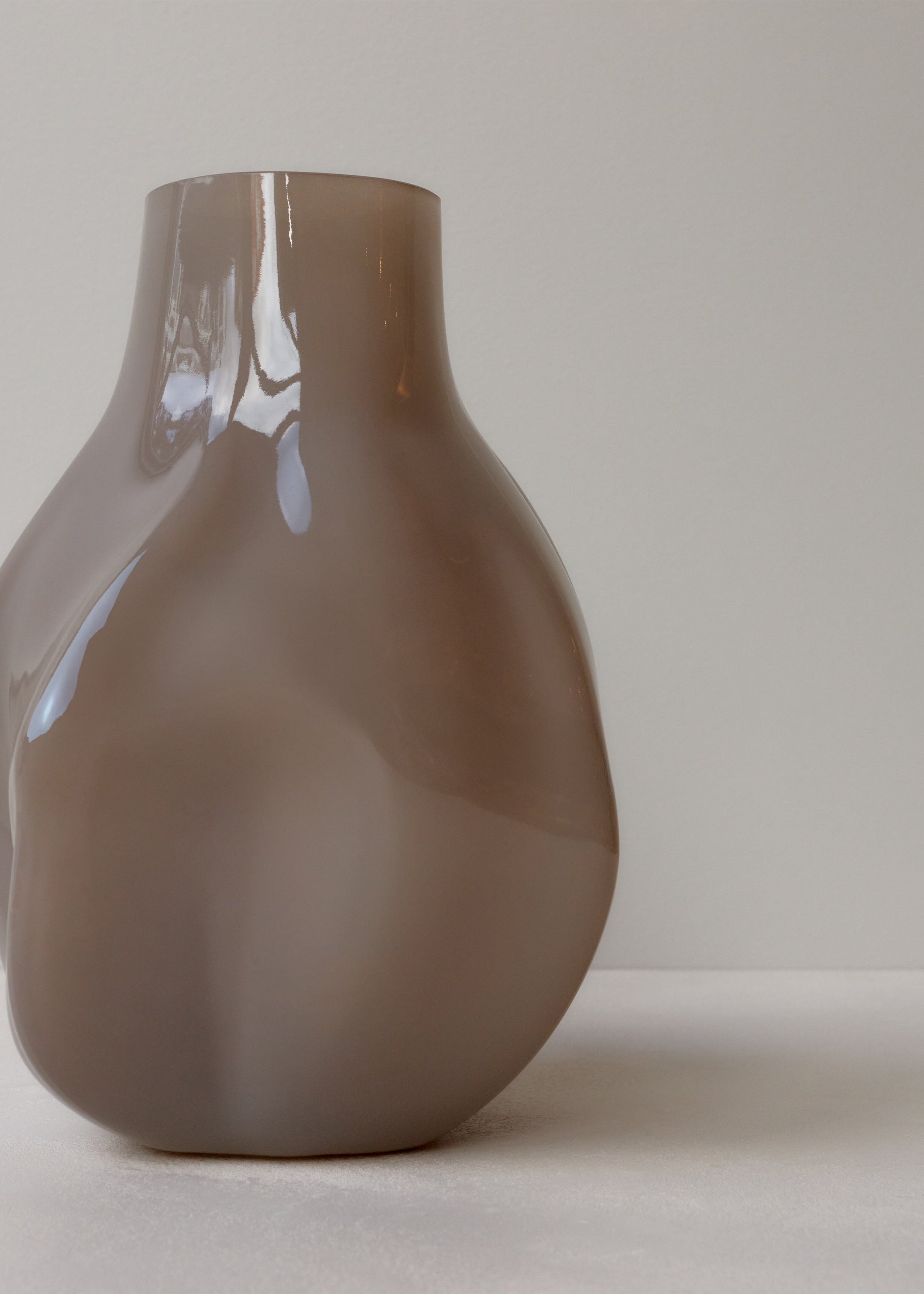 Bakku Vase / Smoked Desert
