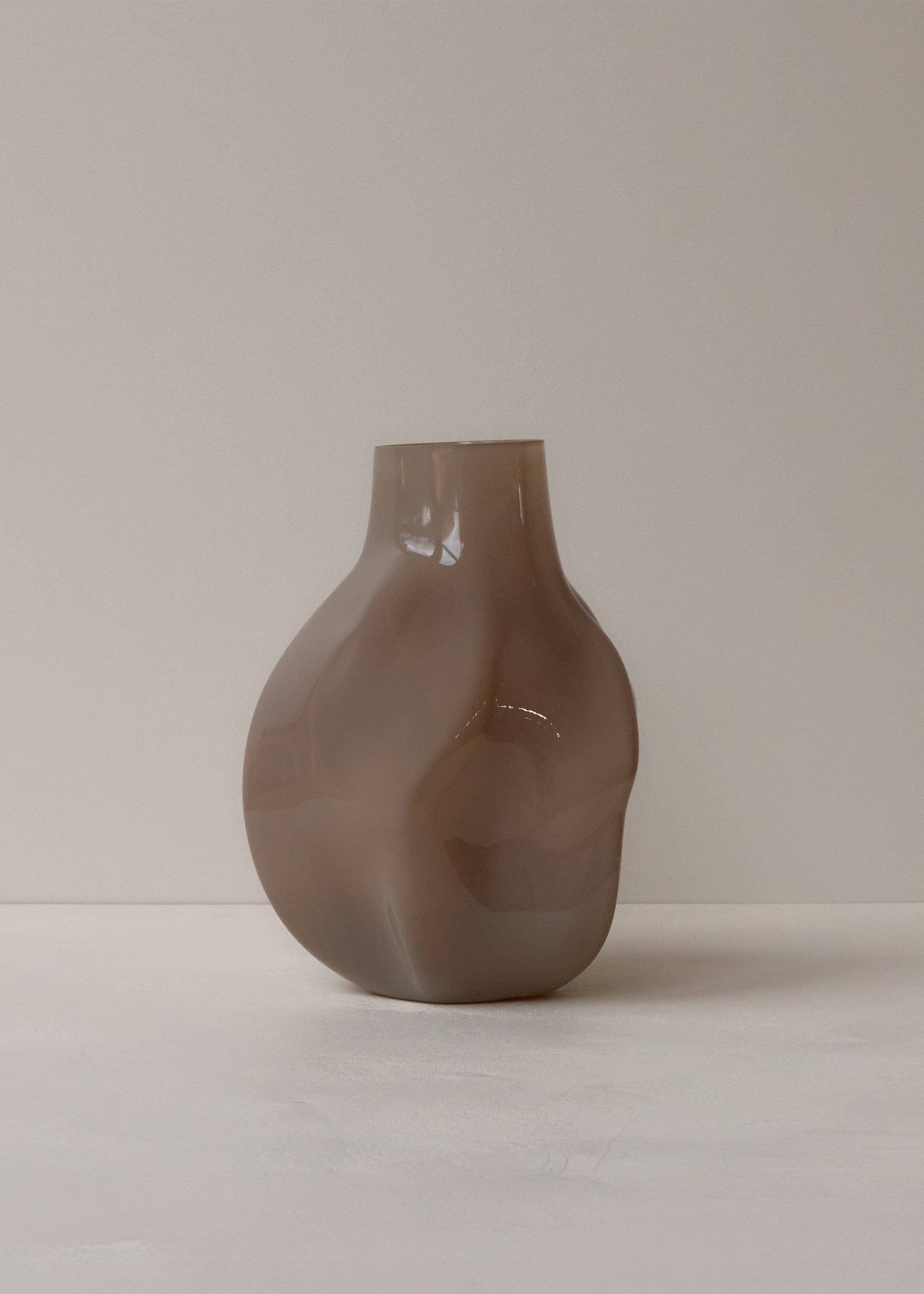 Bakku Vase / Smoked Desert