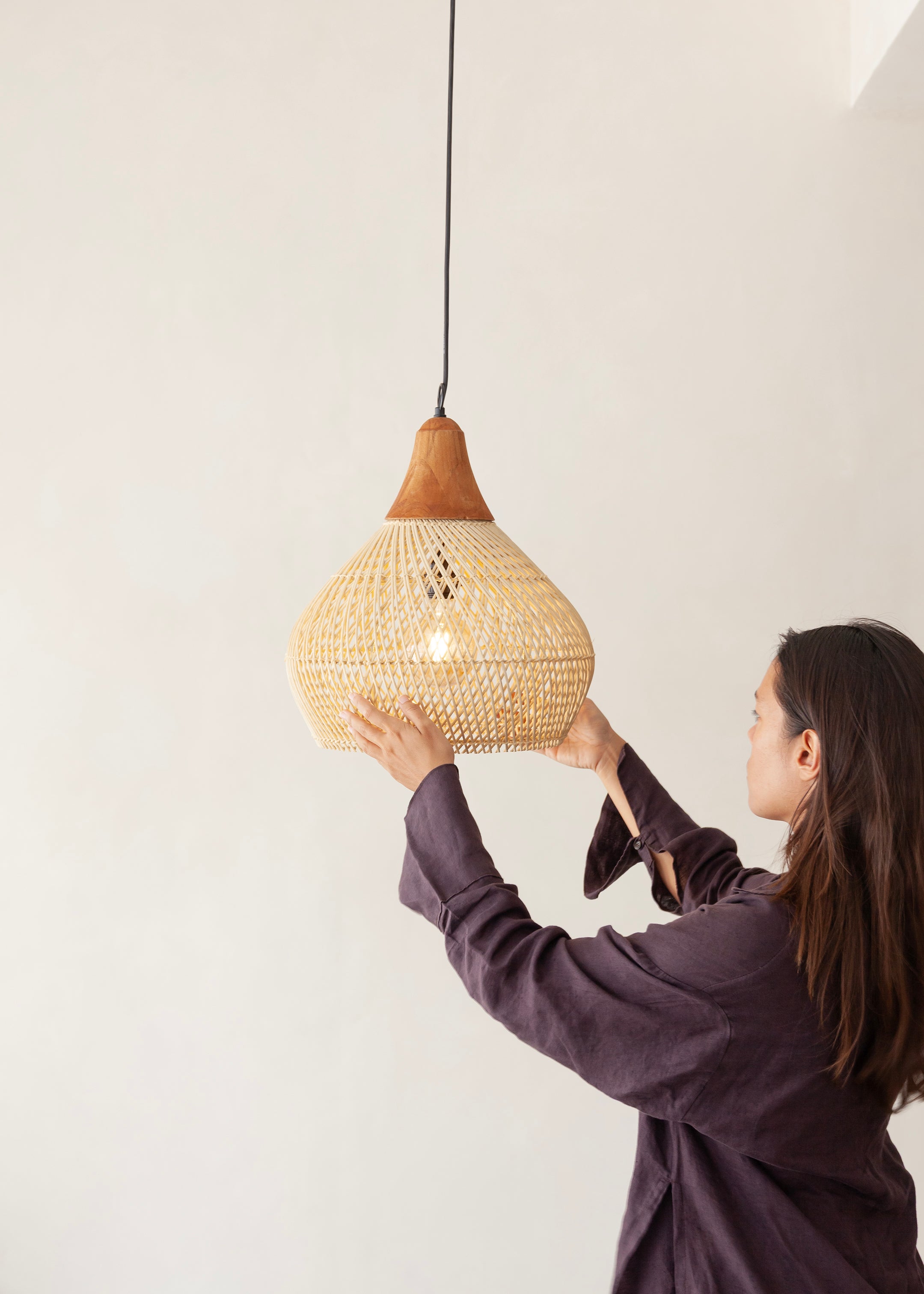 Vera Pendant / Natural